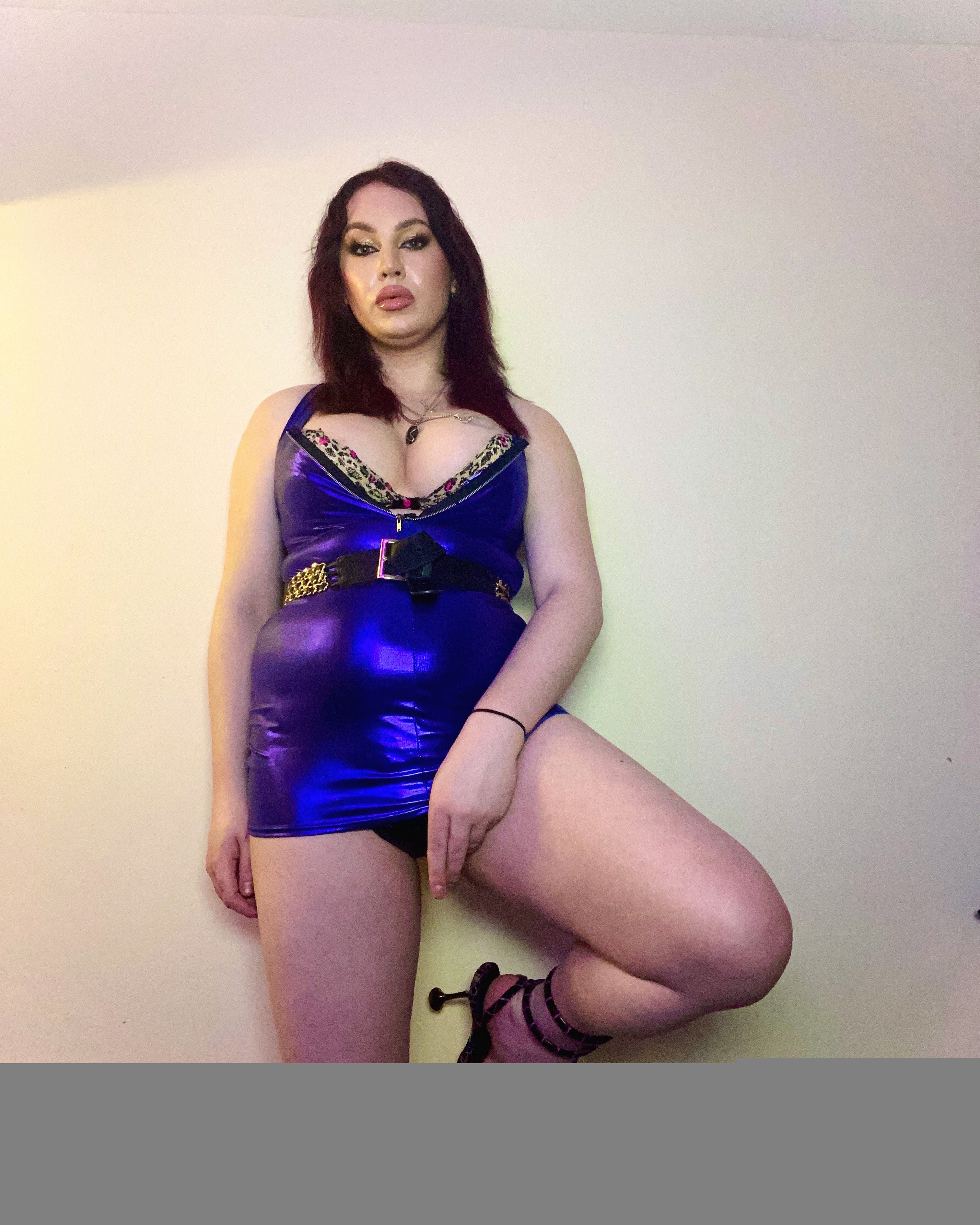 https://cdn.adultwork.com/gallery/G12/8678937.jpg