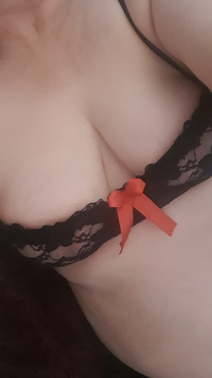 https://cdn.adultwork.com/gallery/G12/8681536.jpg