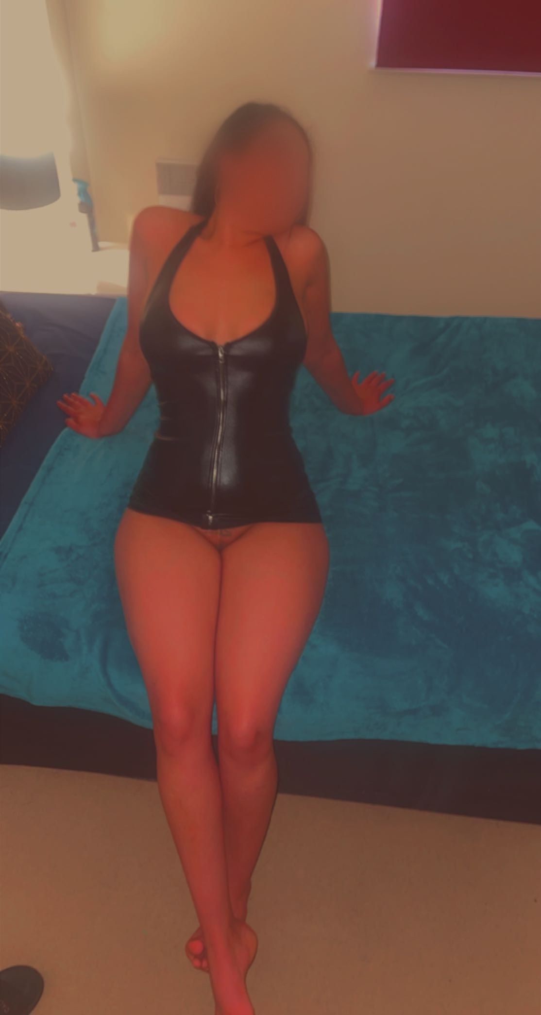 https://cdn.adultwork.com/gallery/G12/8682300.jpg