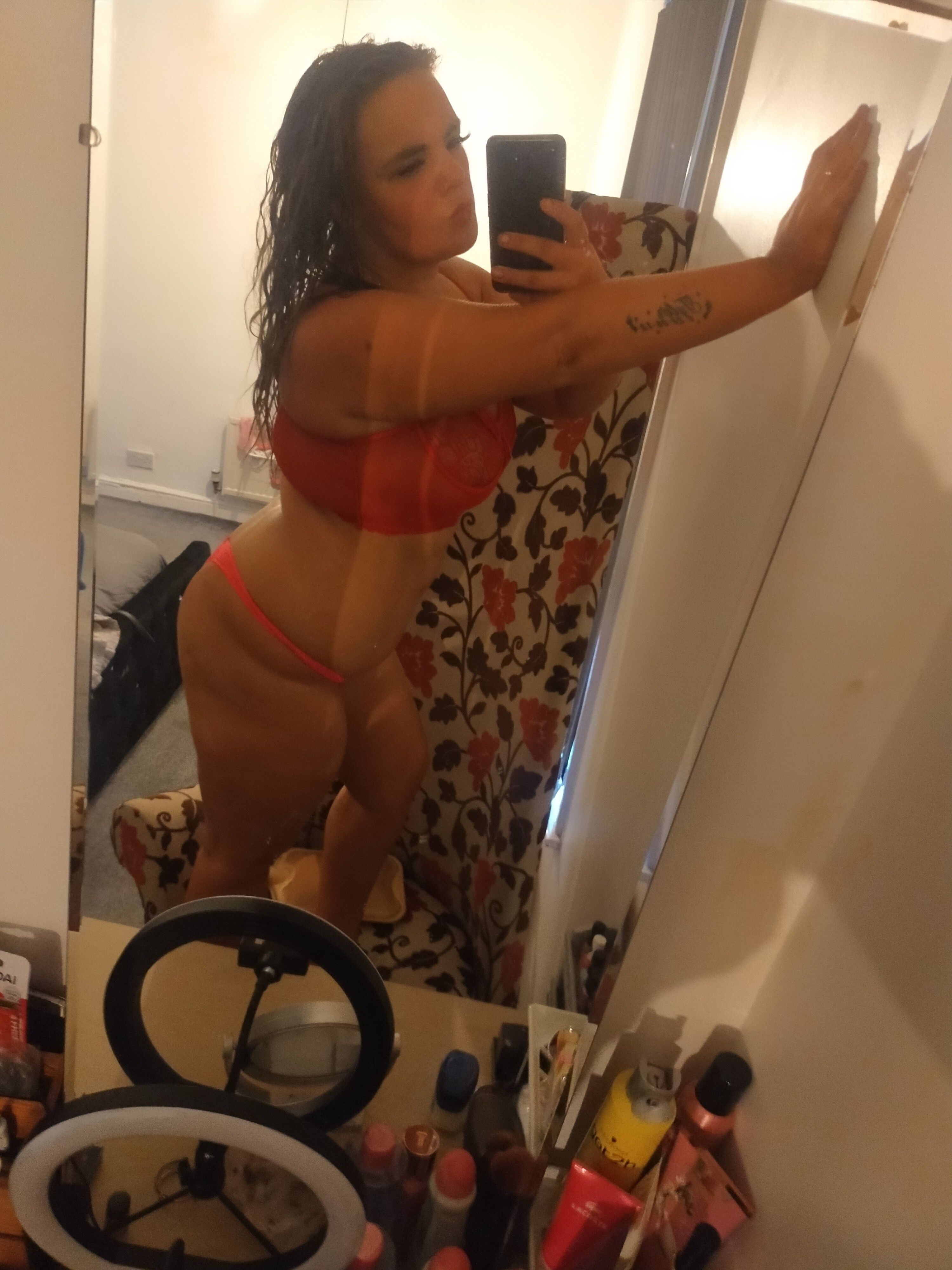 https://cdn.adultwork.com/gallery/G12/8683981.jpg