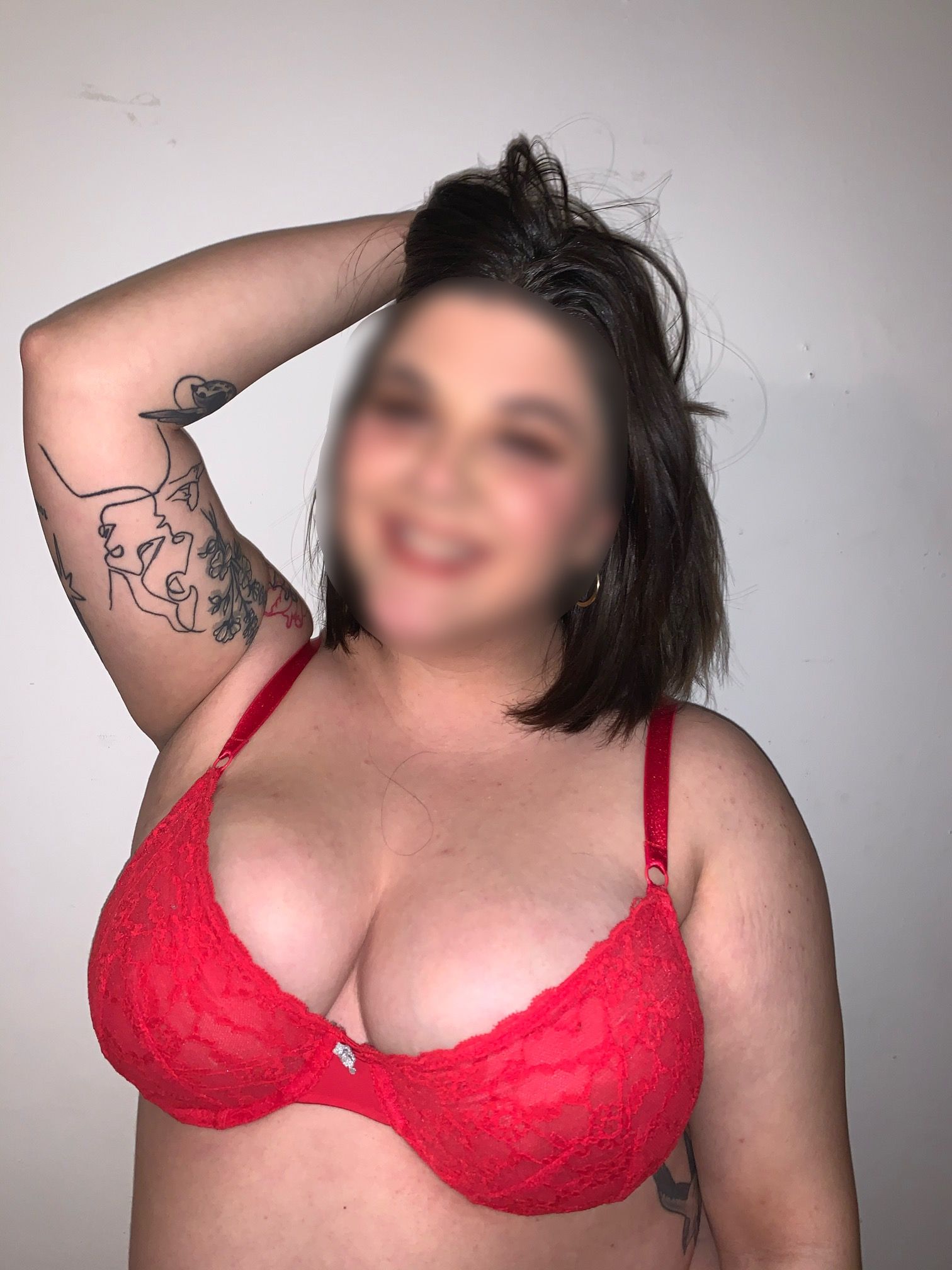 https://cdn.adultwork.com/gallery/G12/8687644.jpg