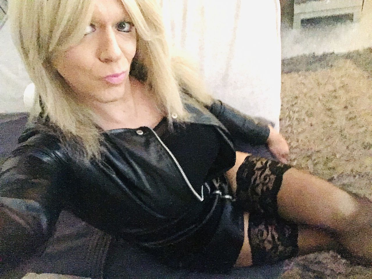 https://cdn.adultwork.com/gallery/G12/8691459.jpg