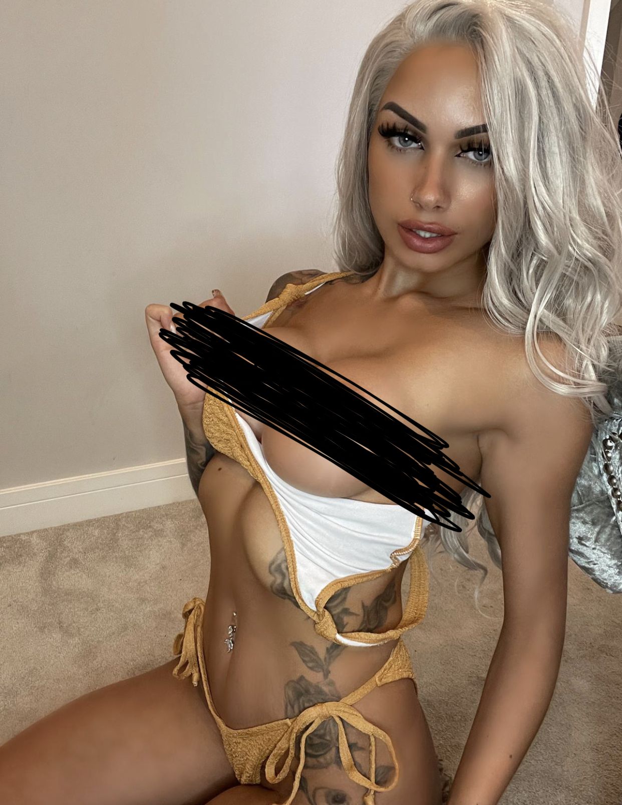 https://cdn.adultwork.com/gallery/G12/8692733.jpg