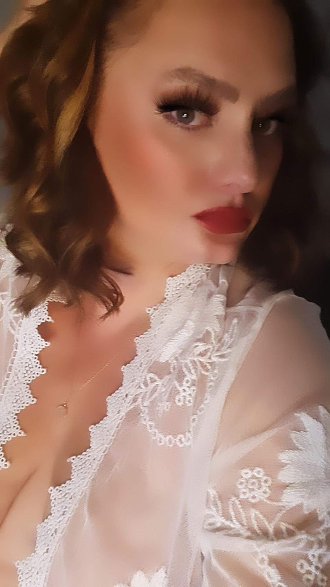 https://cdn.adultwork.com/gallery/G12/8695599.jpg