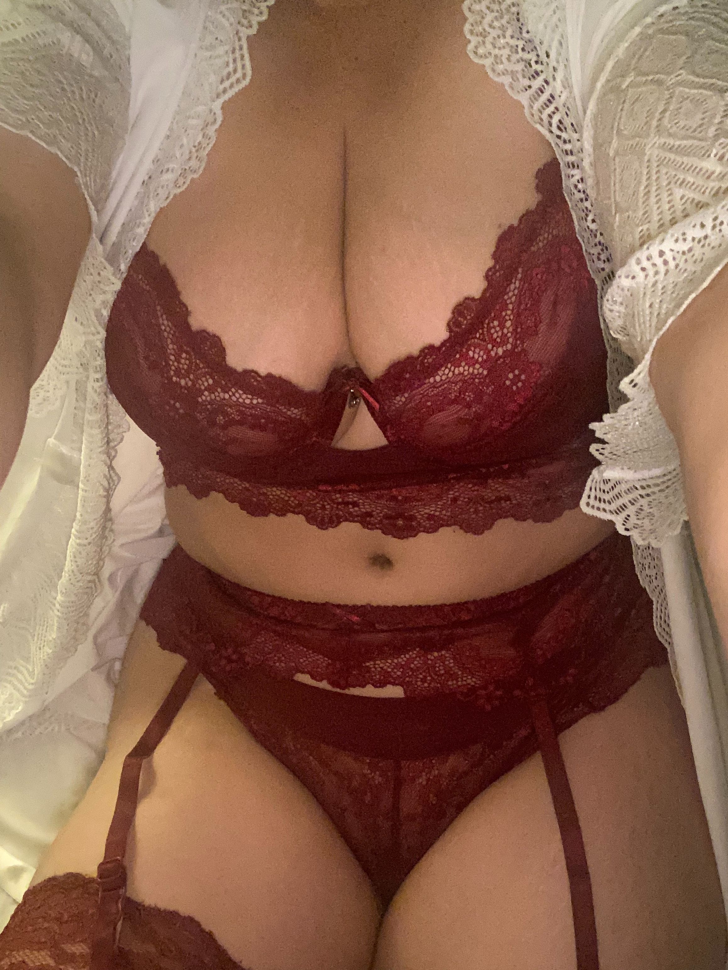 https://cdn.adultwork.com/gallery/G12/8695912.jpg