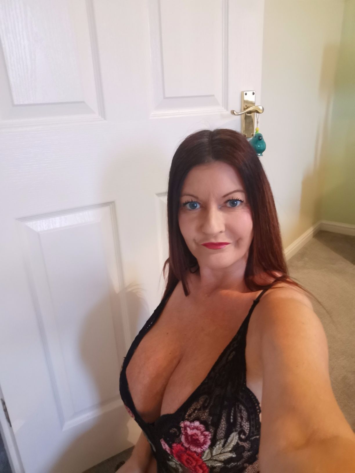 https://cdn.adultwork.com/gallery/G12/8695985.jpg