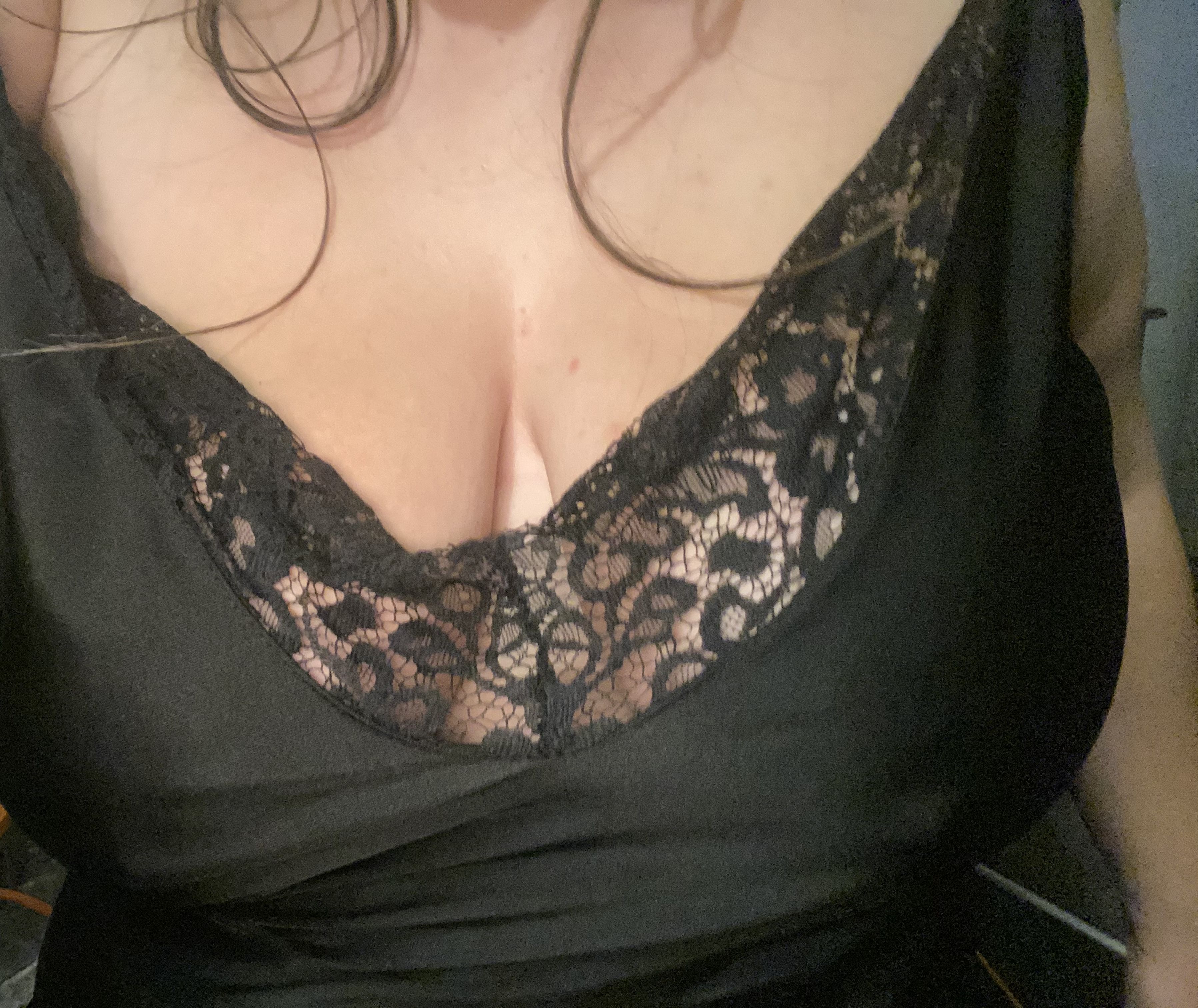 https://cdn.adultwork.com/gallery/G12/8696300.jpg