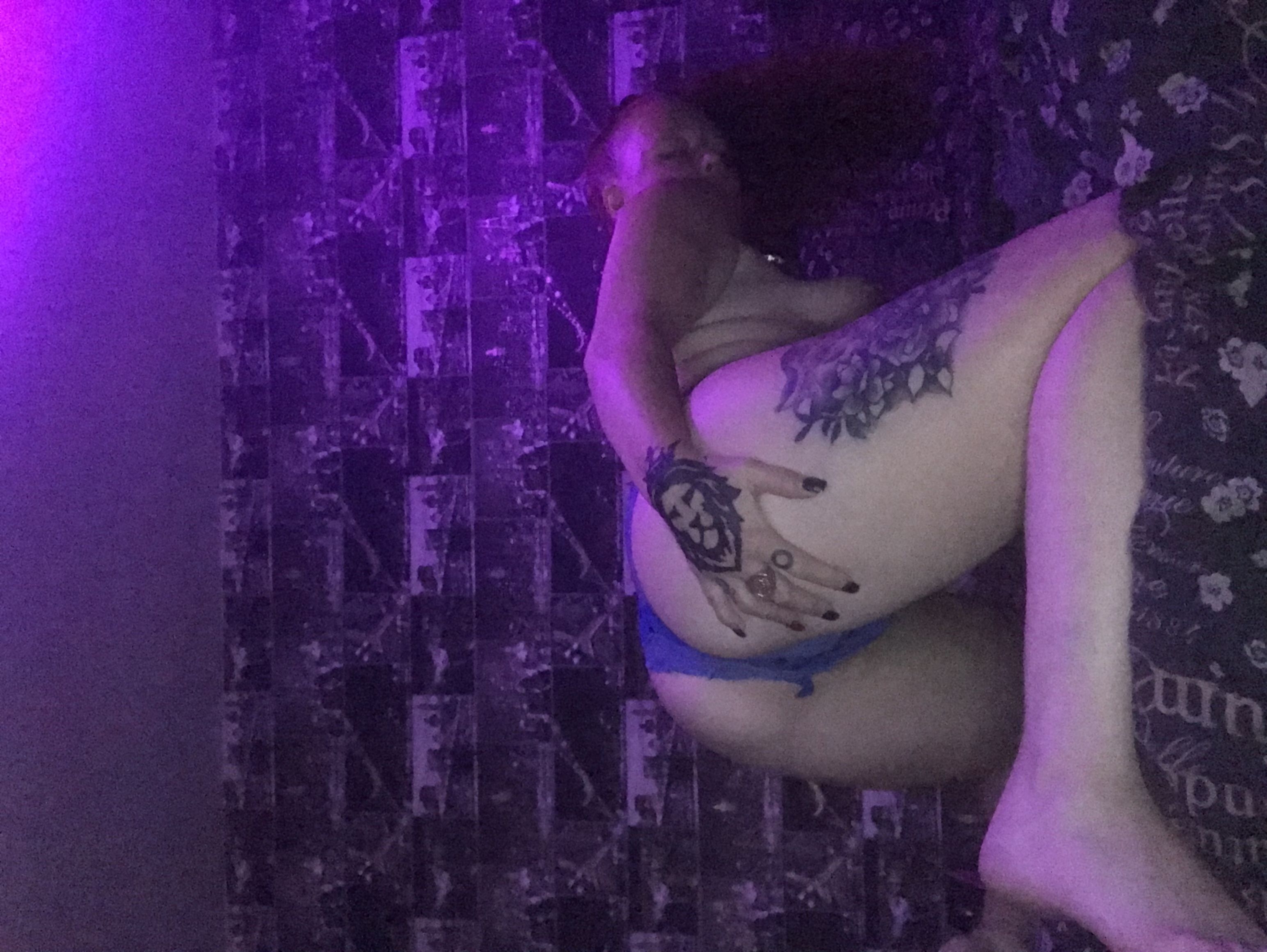 https://cdn.adultwork.com/gallery/G12/8704063.jpg