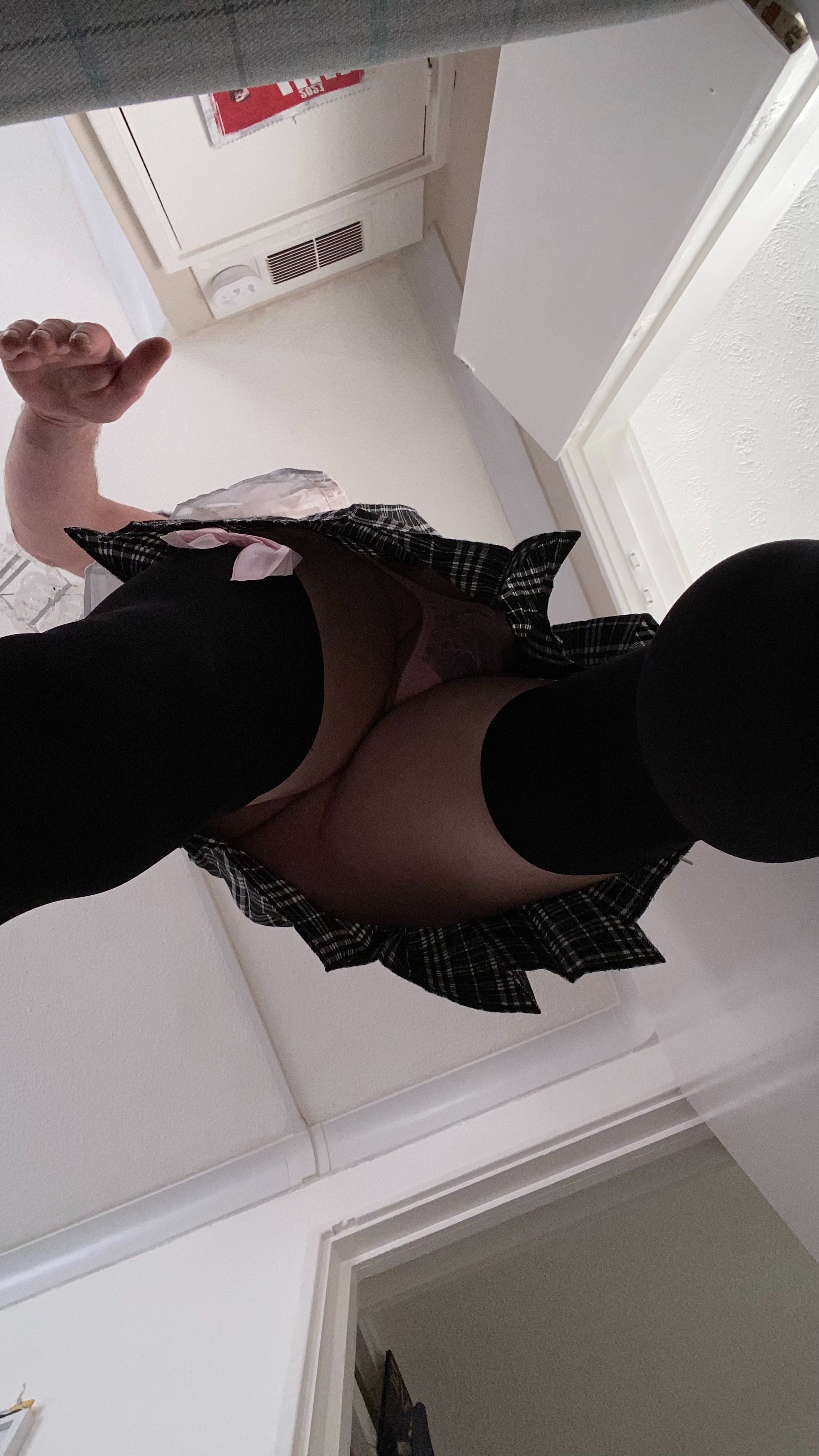 https://cdn.adultwork.com/gallery/G12/8704374.jpg