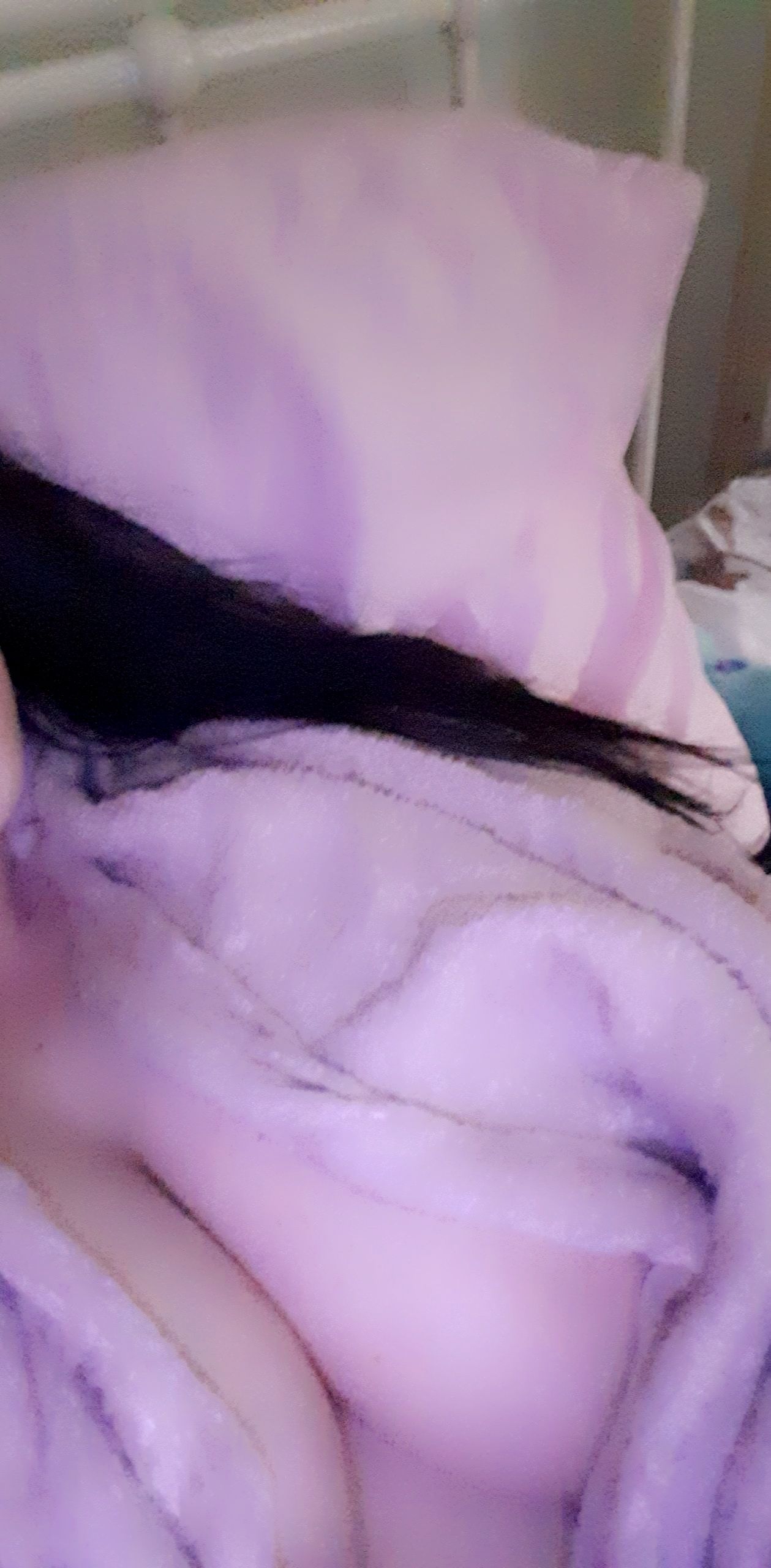 https://cdn.adultwork.com/gallery/G12/8709138.jpg