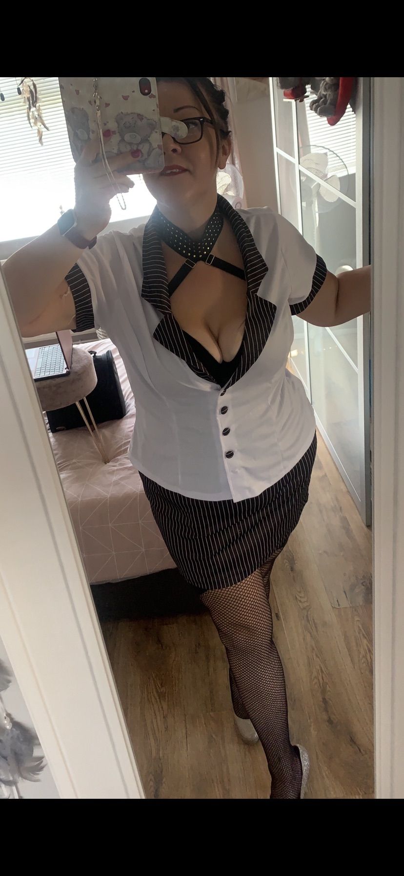 https://cdn.adultwork.com/gallery/G12/8711703.jpg