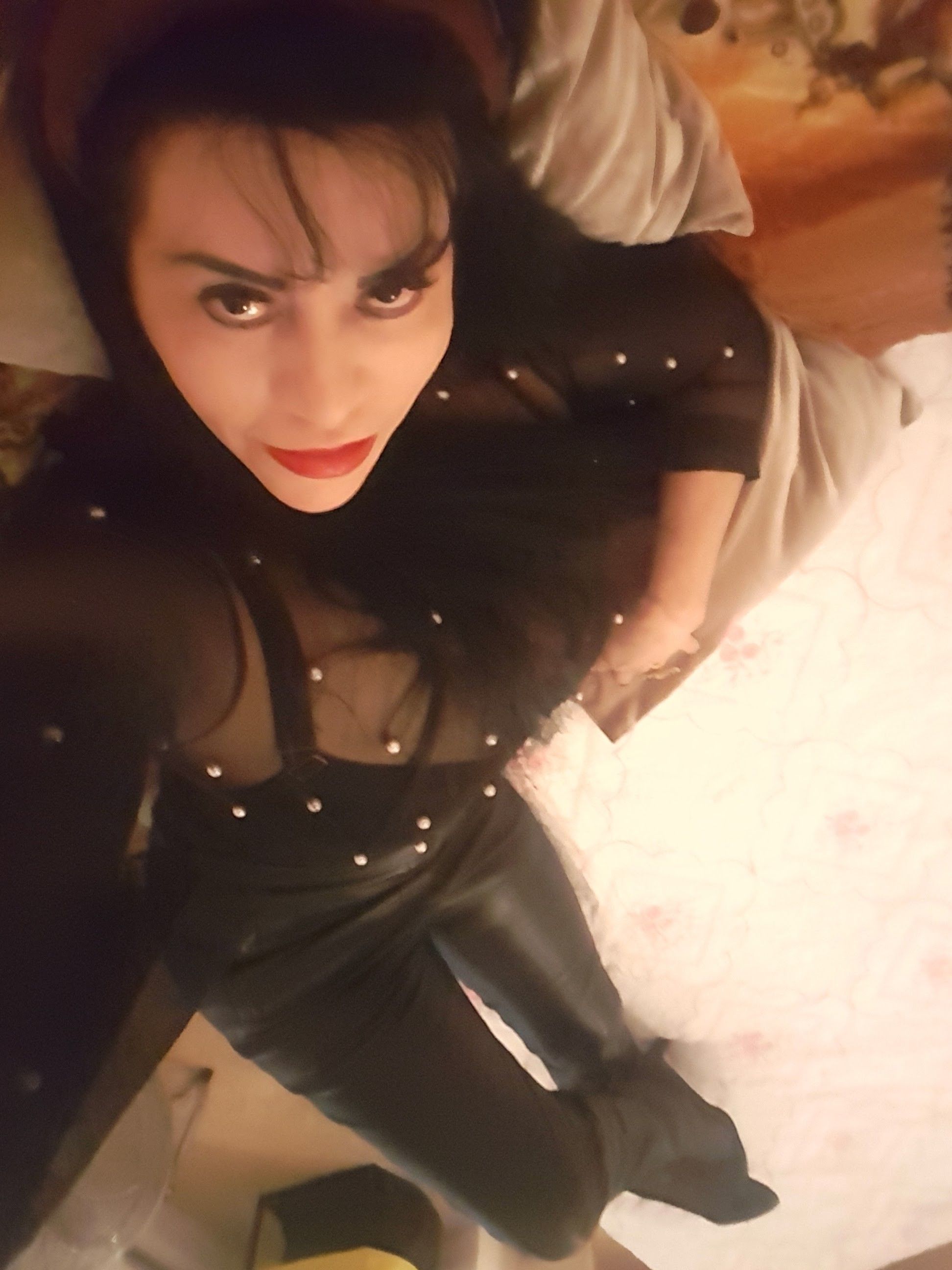 https://cdn.adultwork.com/gallery/G12/8712992.jpg