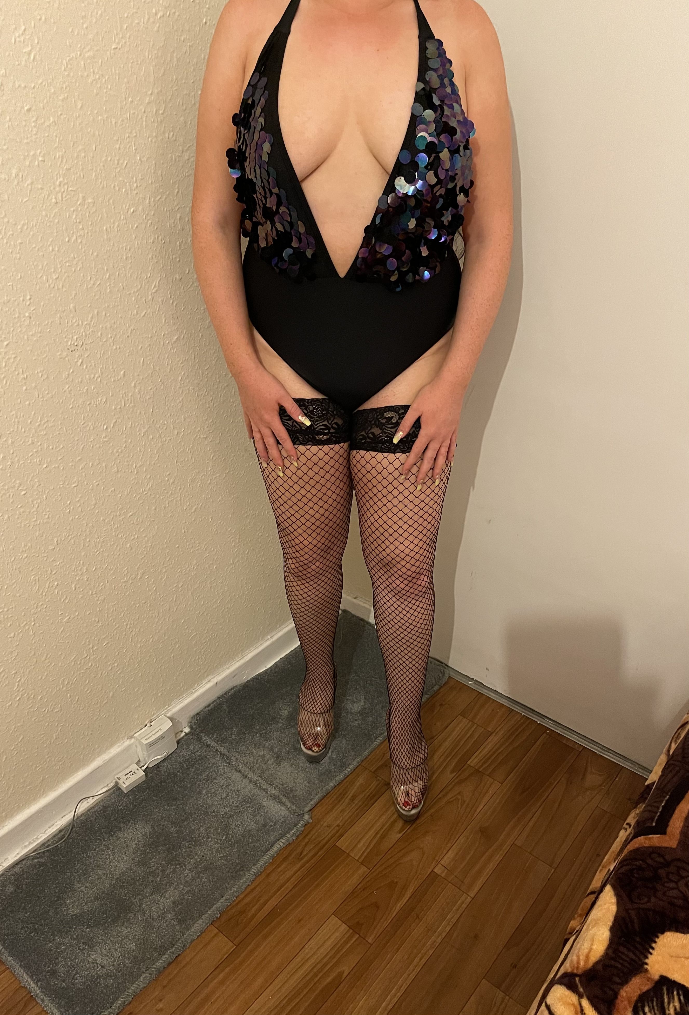 https://cdn.adultwork.com/gallery/G12/8715491.jpg