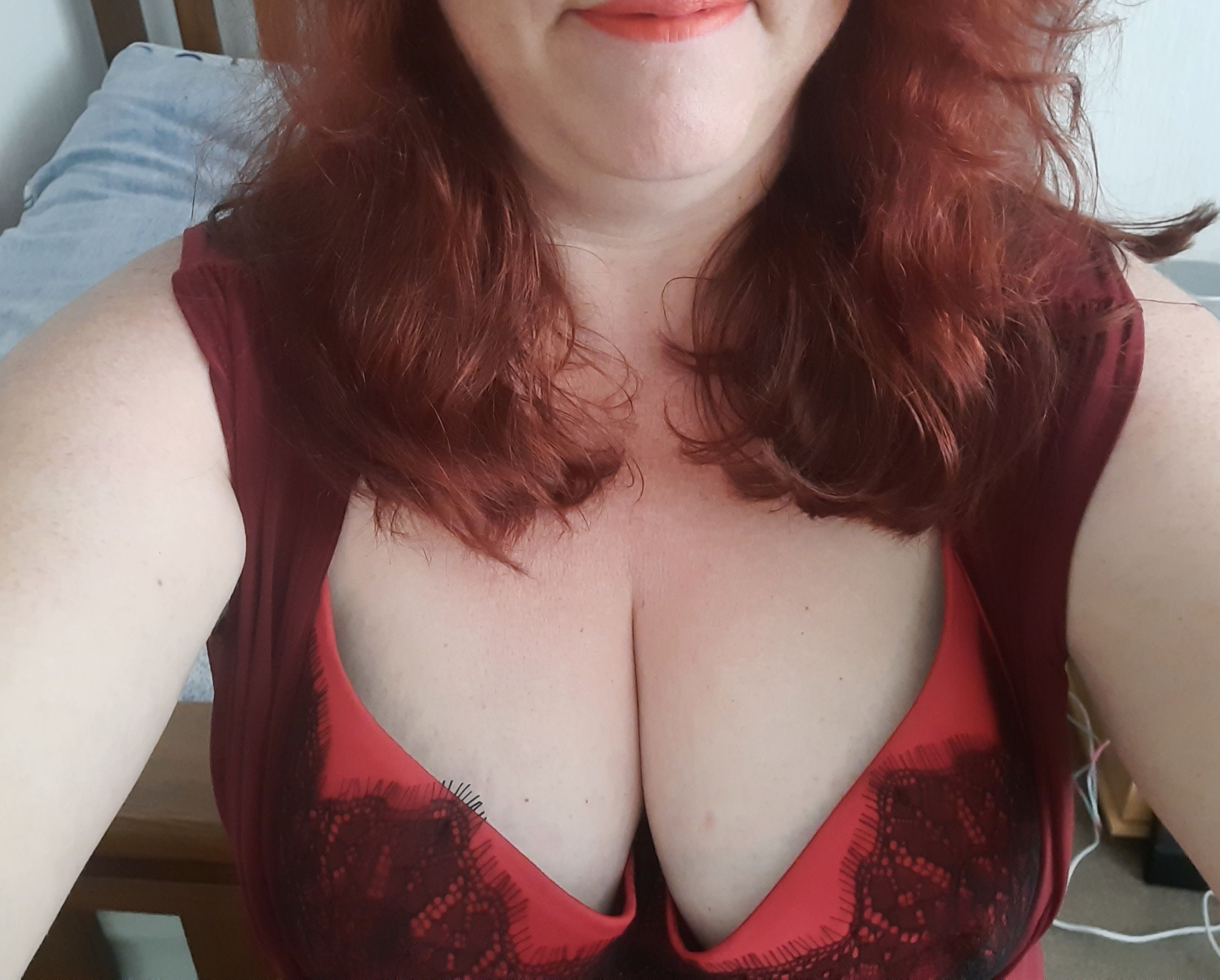 https://cdn.adultwork.com/gallery/G12/8718409.jpg