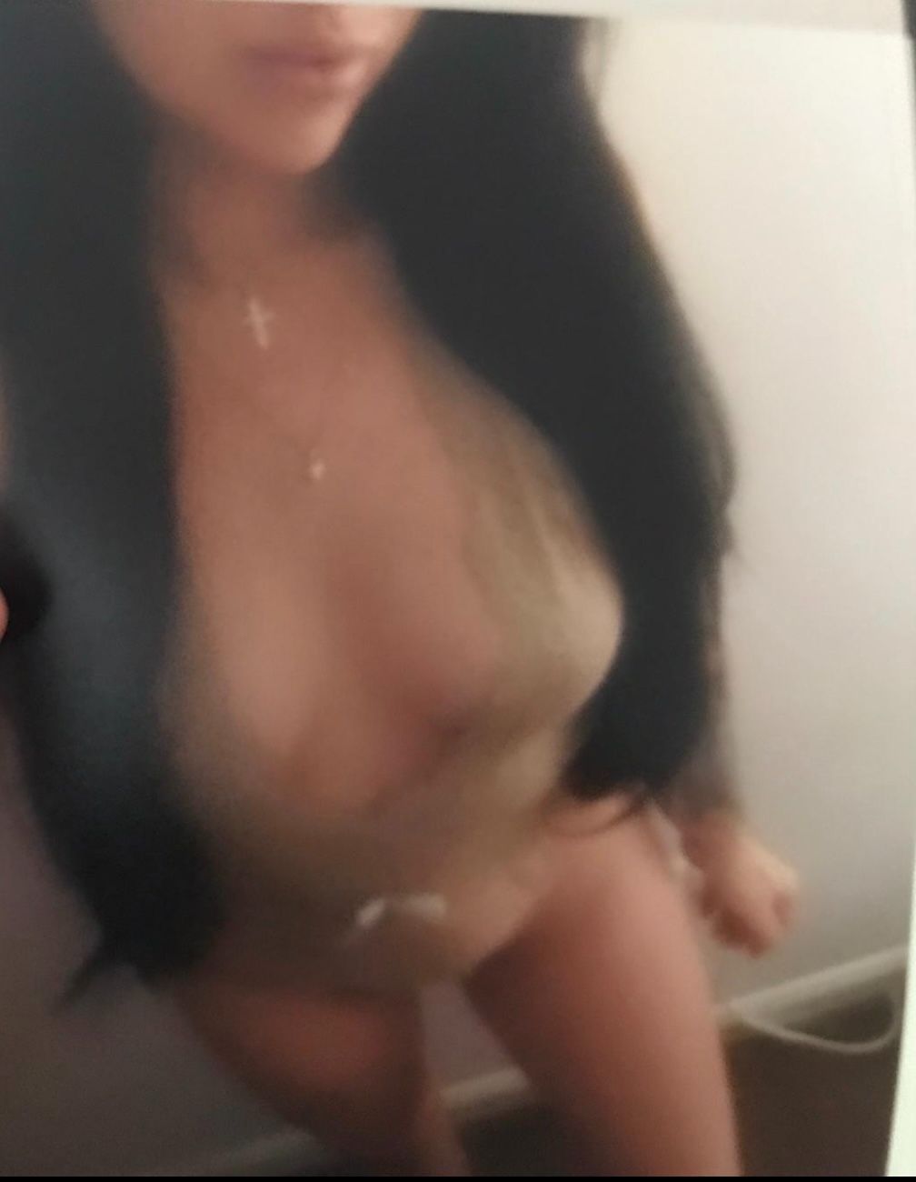 https://cdn.adultwork.com/gallery/G12/8721165.jpg