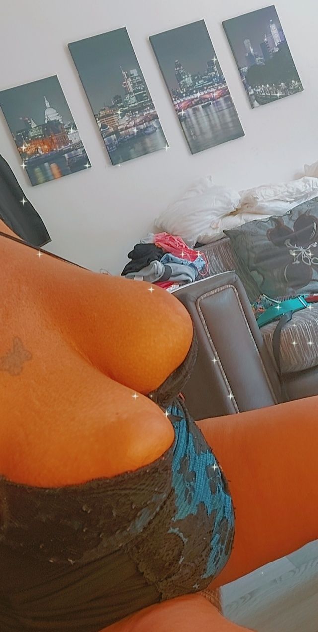 https://cdn.adultwork.com/gallery/G12/8731109.jpg