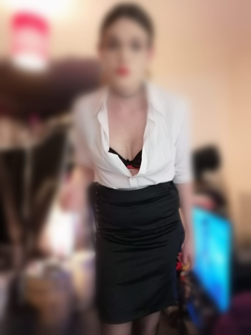 https://cdn.adultwork.com/gallery/G12/8731778.jpg