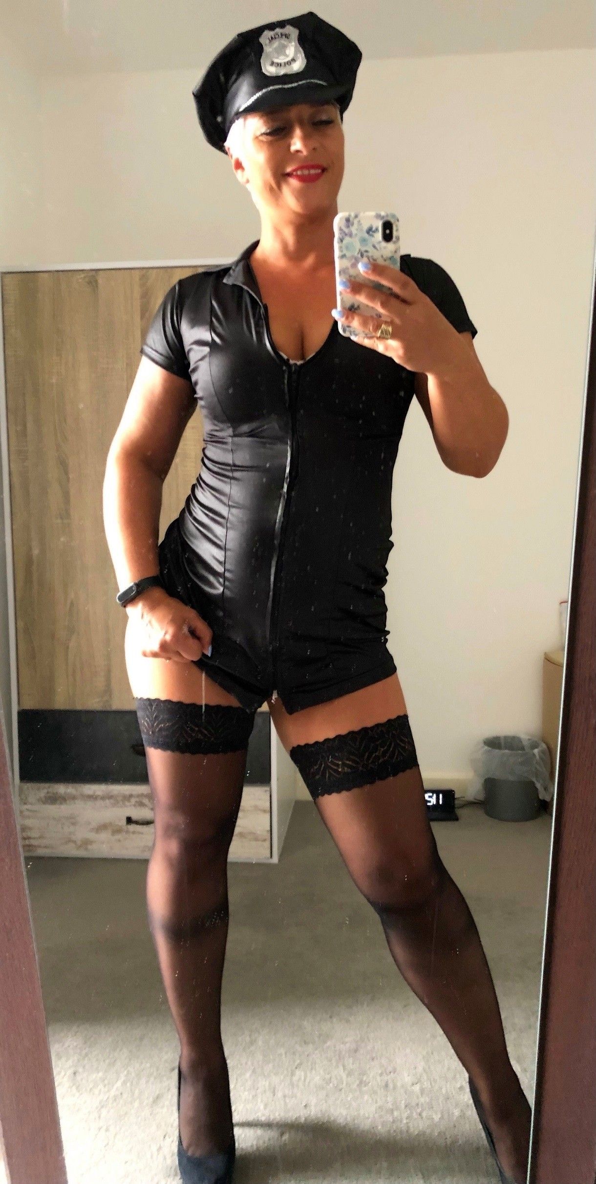 https://cdn.adultwork.com/gallery/G12/8736406.jpg