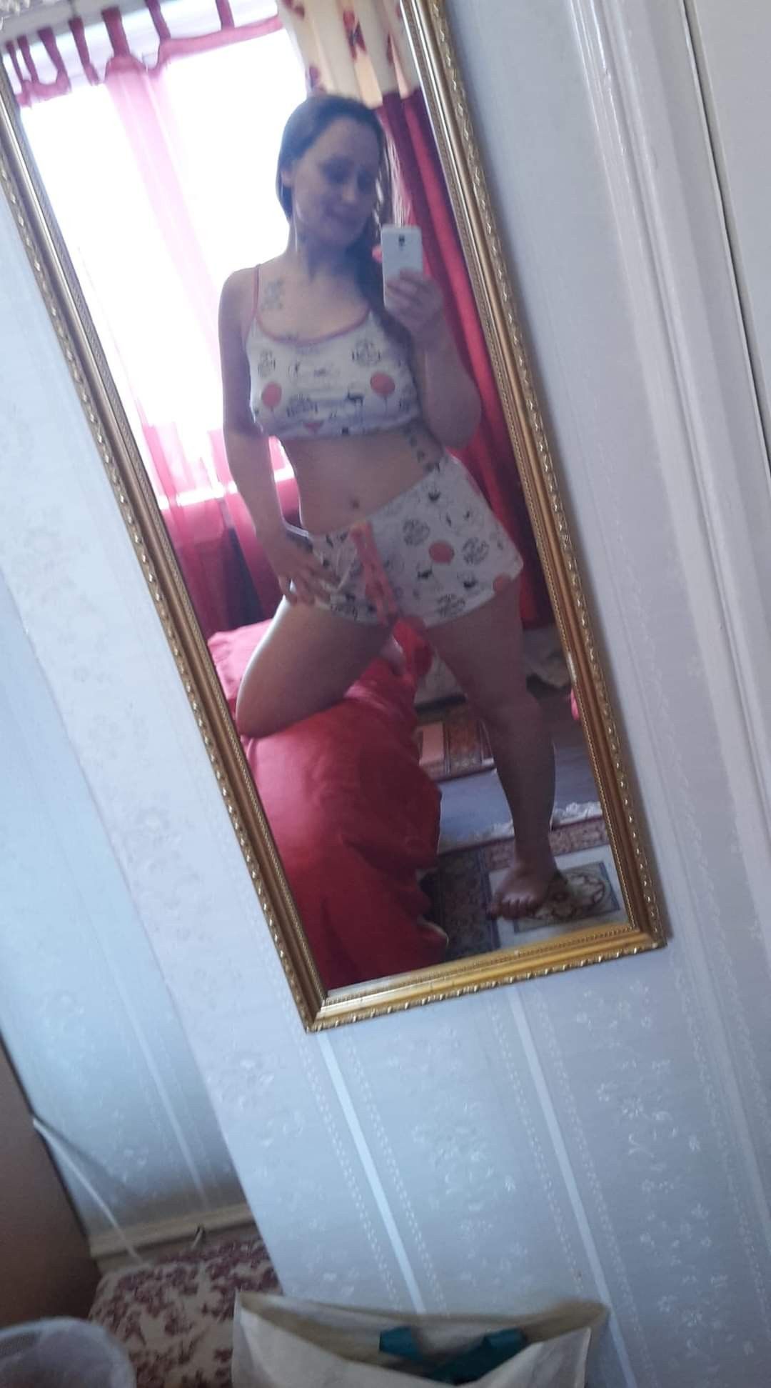 https://cdn.adultwork.com/gallery/G12/8736643.jpg