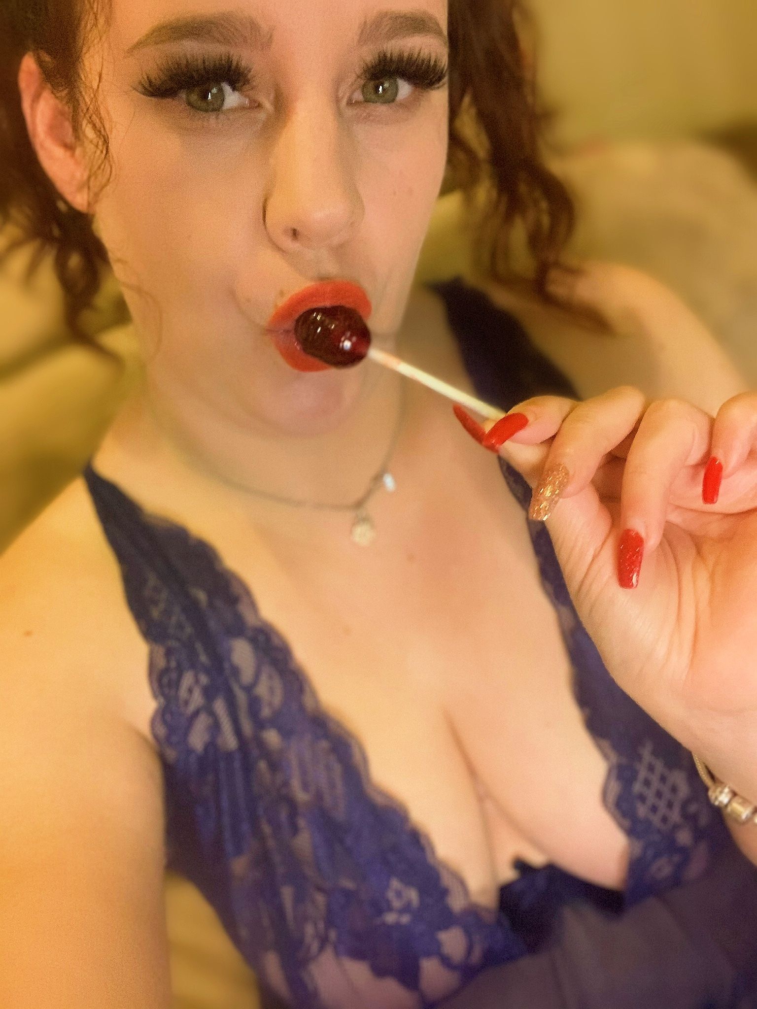 https://cdn.adultwork.com/gallery/G12/8738923.jpg