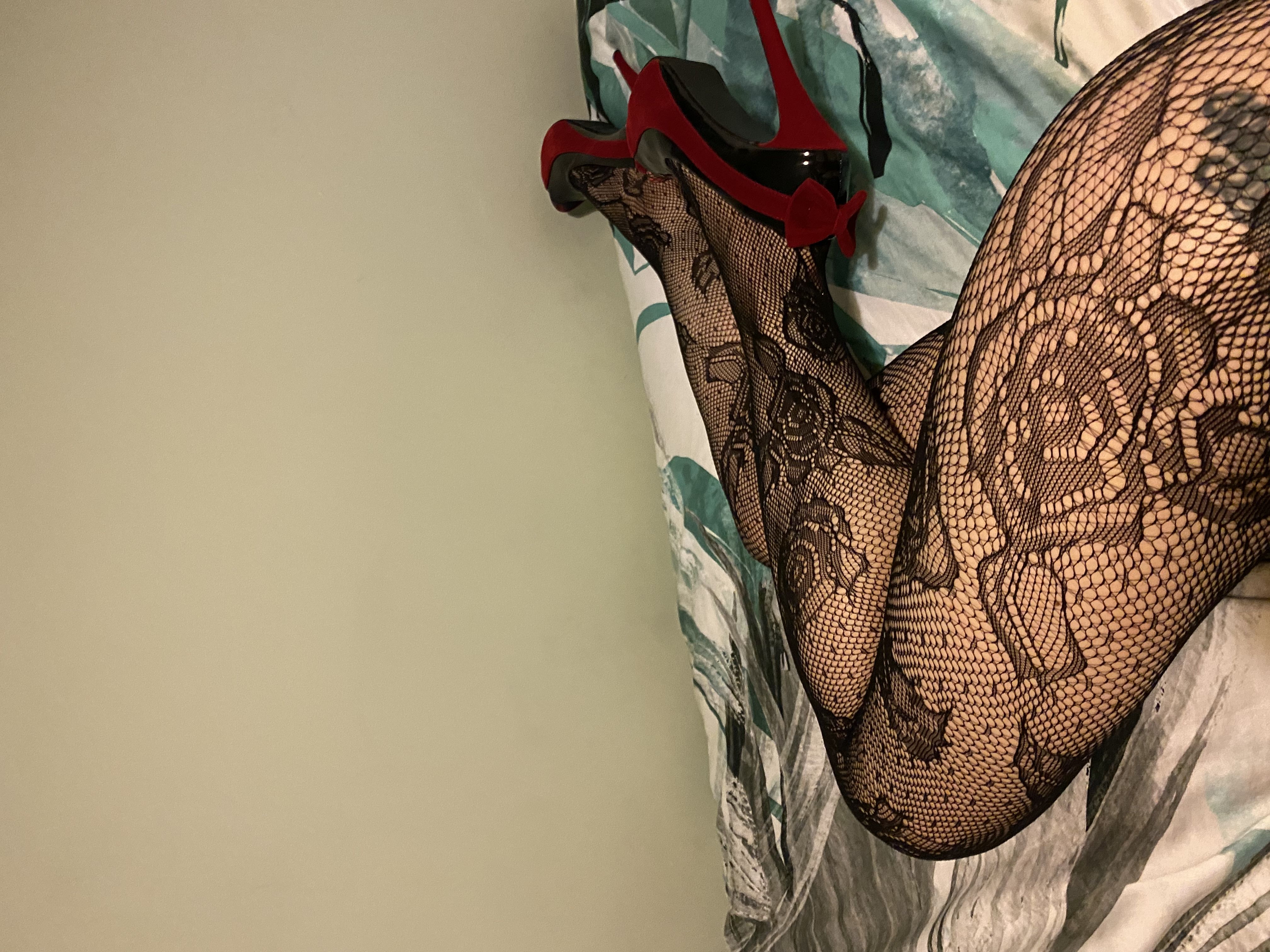 https://cdn.adultwork.com/gallery/G12/8742229.jpg