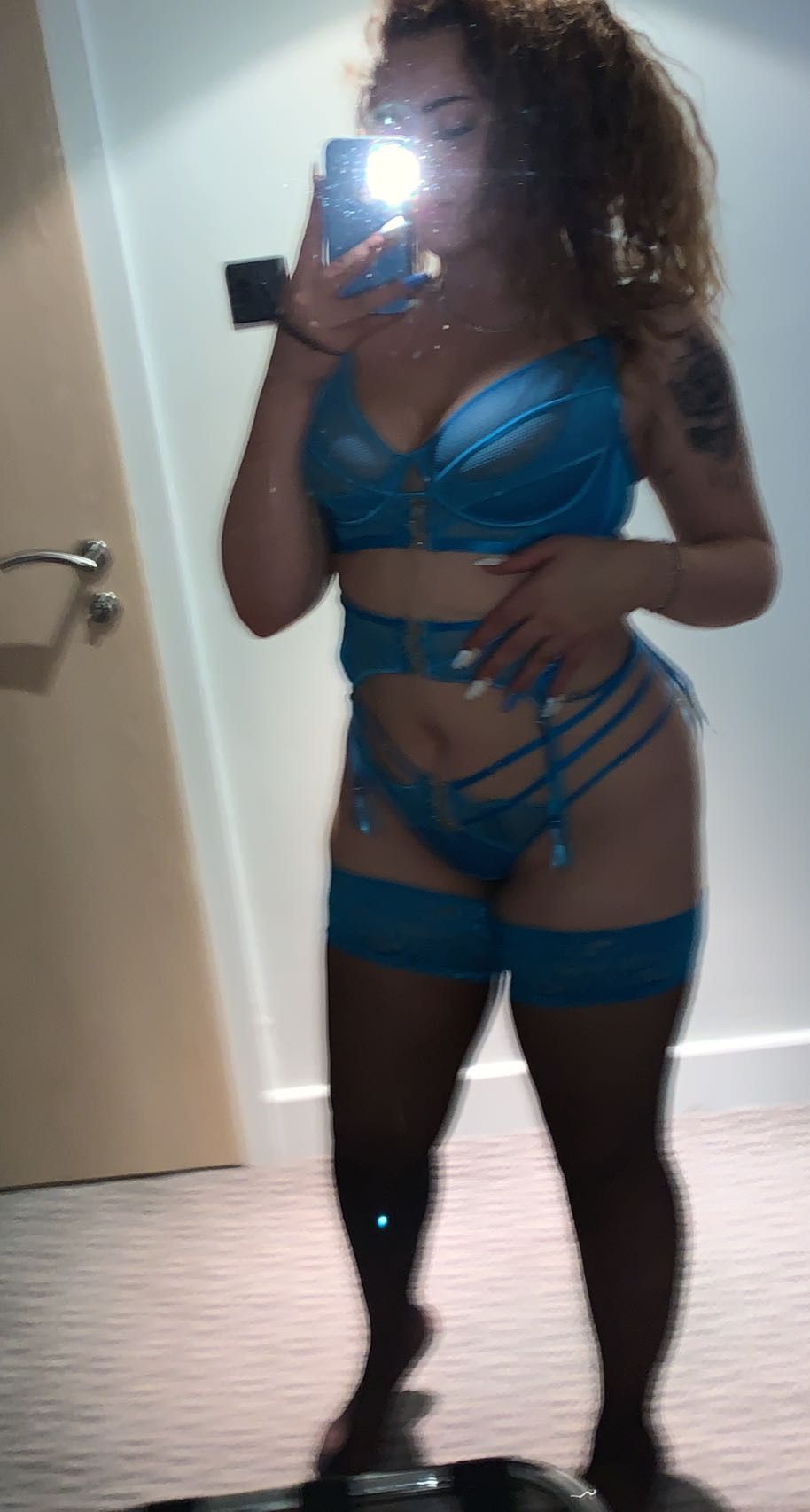 https://cdn.adultwork.com/gallery/G12/8744212.jpg