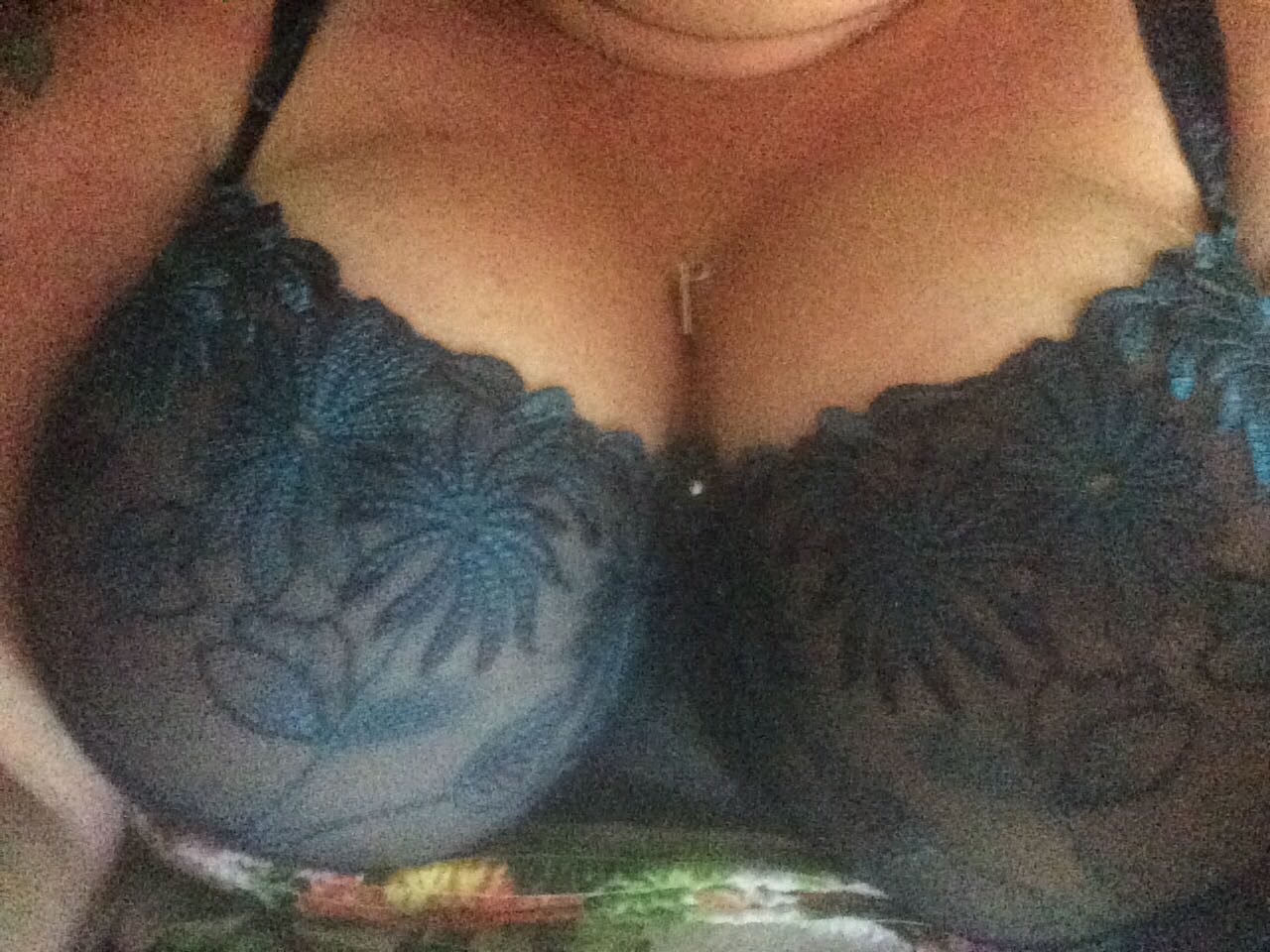 https://cdn.adultwork.com/gallery/G12/8749773.jpg