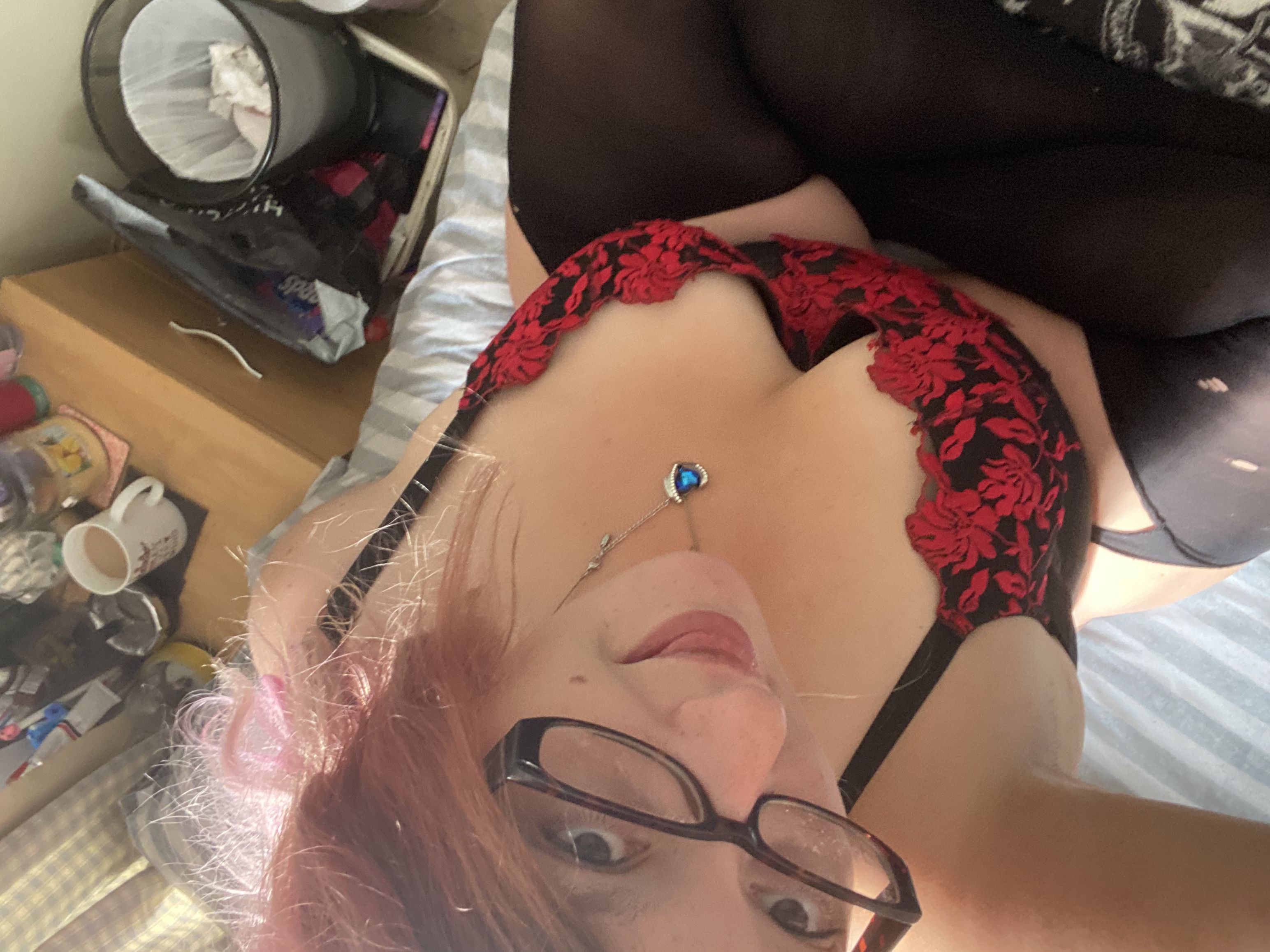 https://cdn.adultwork.com/gallery/G12/8750612.jpg