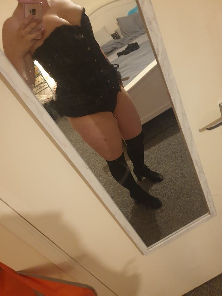 https://cdn.adultwork.com/gallery/G12/8751839.jpg