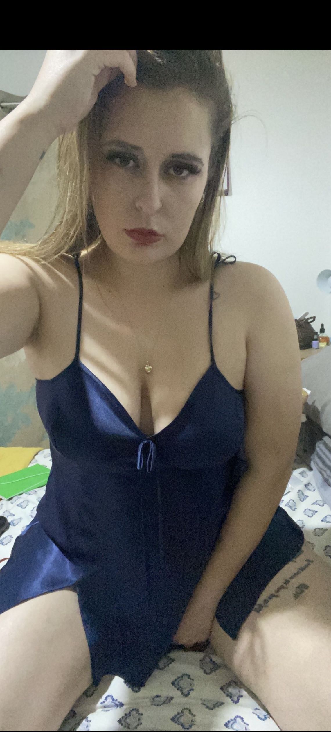 https://cdn.adultwork.com/gallery/G12/8761049.jpg