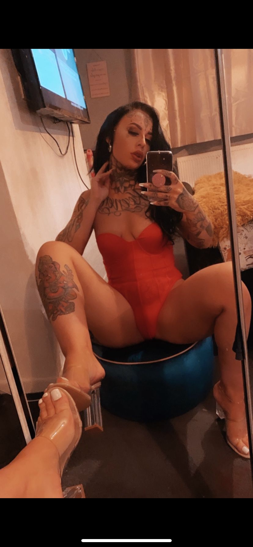 https://cdn.adultwork.com/gallery/G12/8769065.jpg