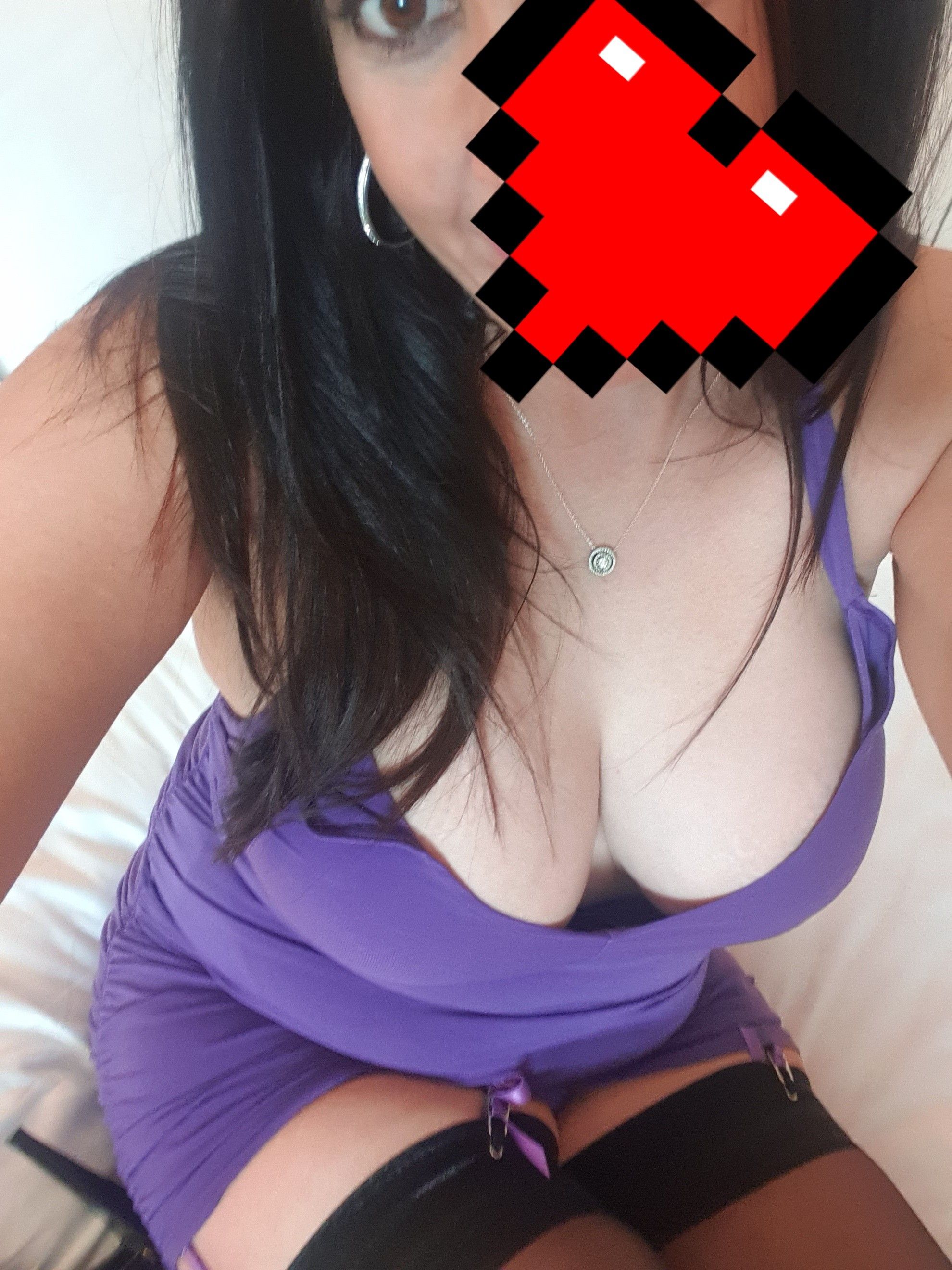 https://cdn.adultwork.com/gallery/G12/8770377.jpg