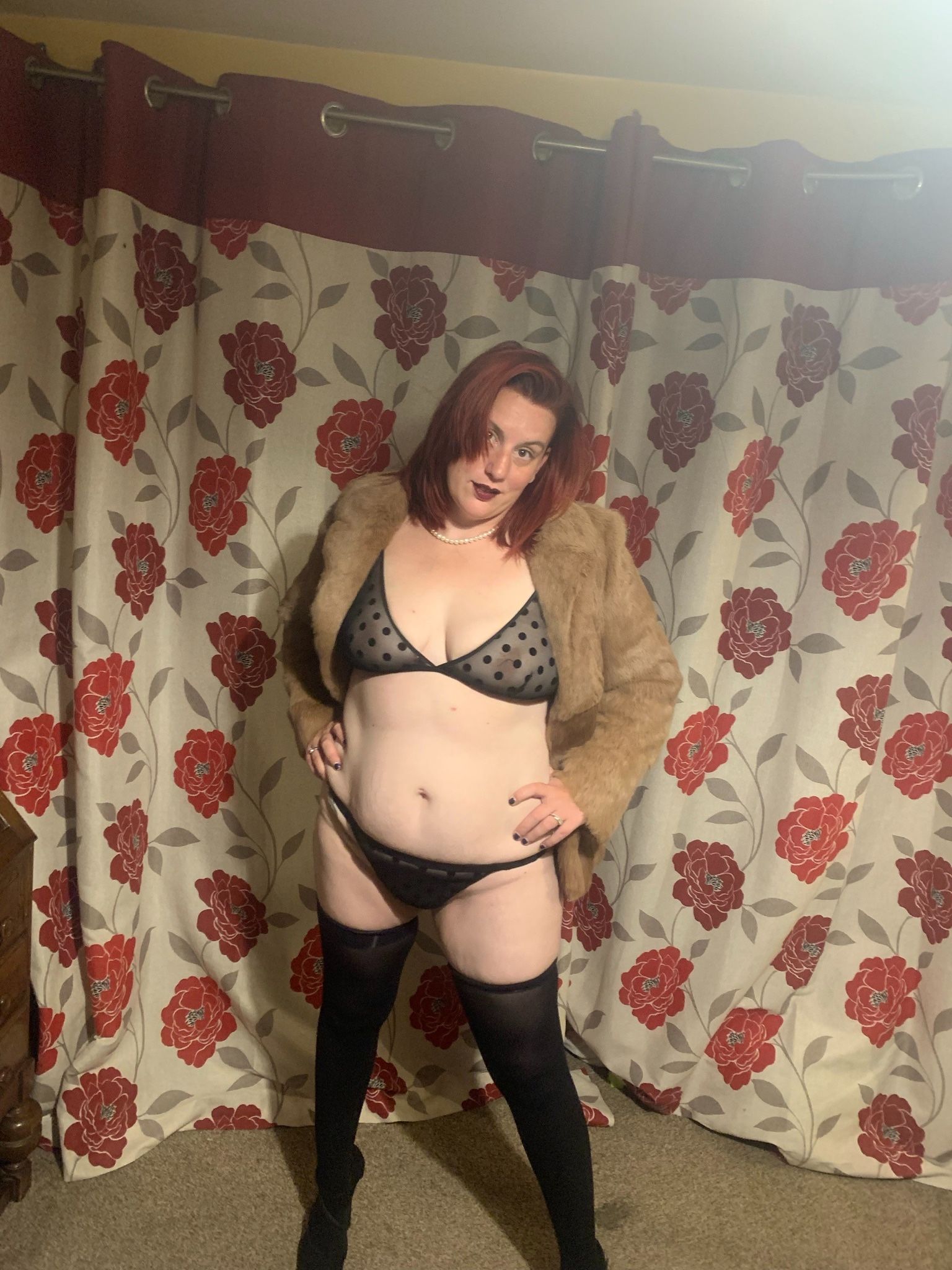 https://cdn.adultwork.com/gallery/G12/8774313.jpg