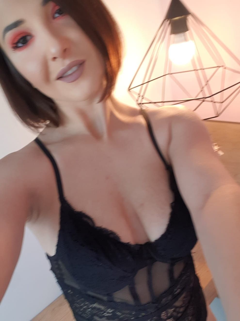 https://cdn.adultwork.com/gallery/G12/8776465.jpg