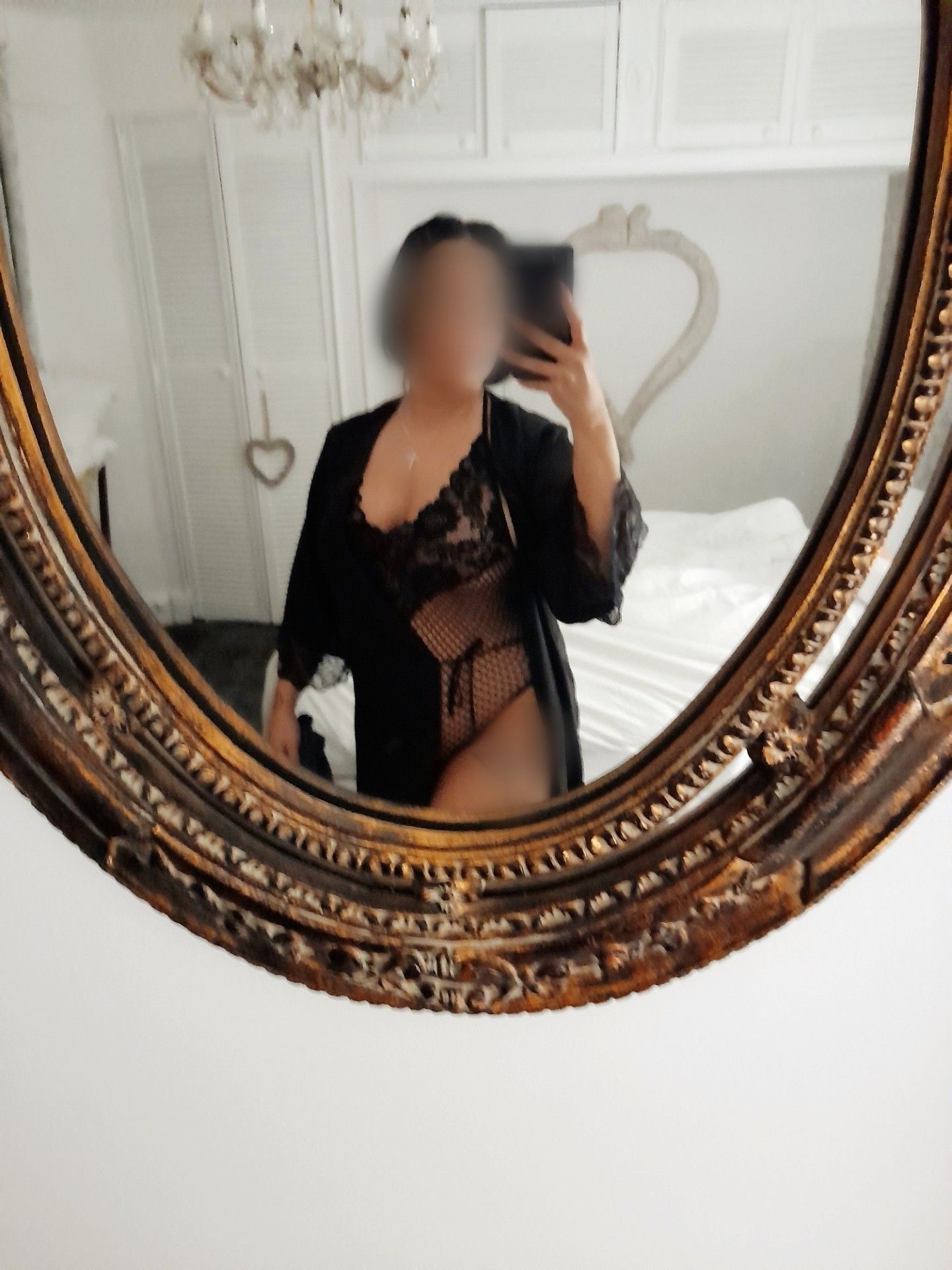 https://cdn.adultwork.com/gallery/G12/8779039.jpg