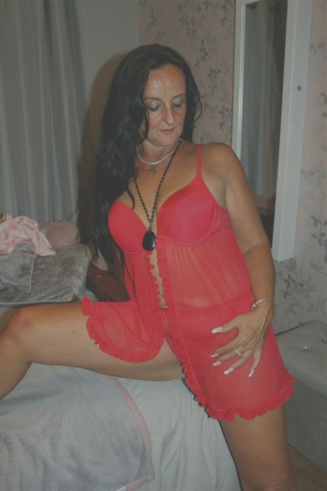 https://cdn.adultwork.com/gallery/G12/8780229.jpg