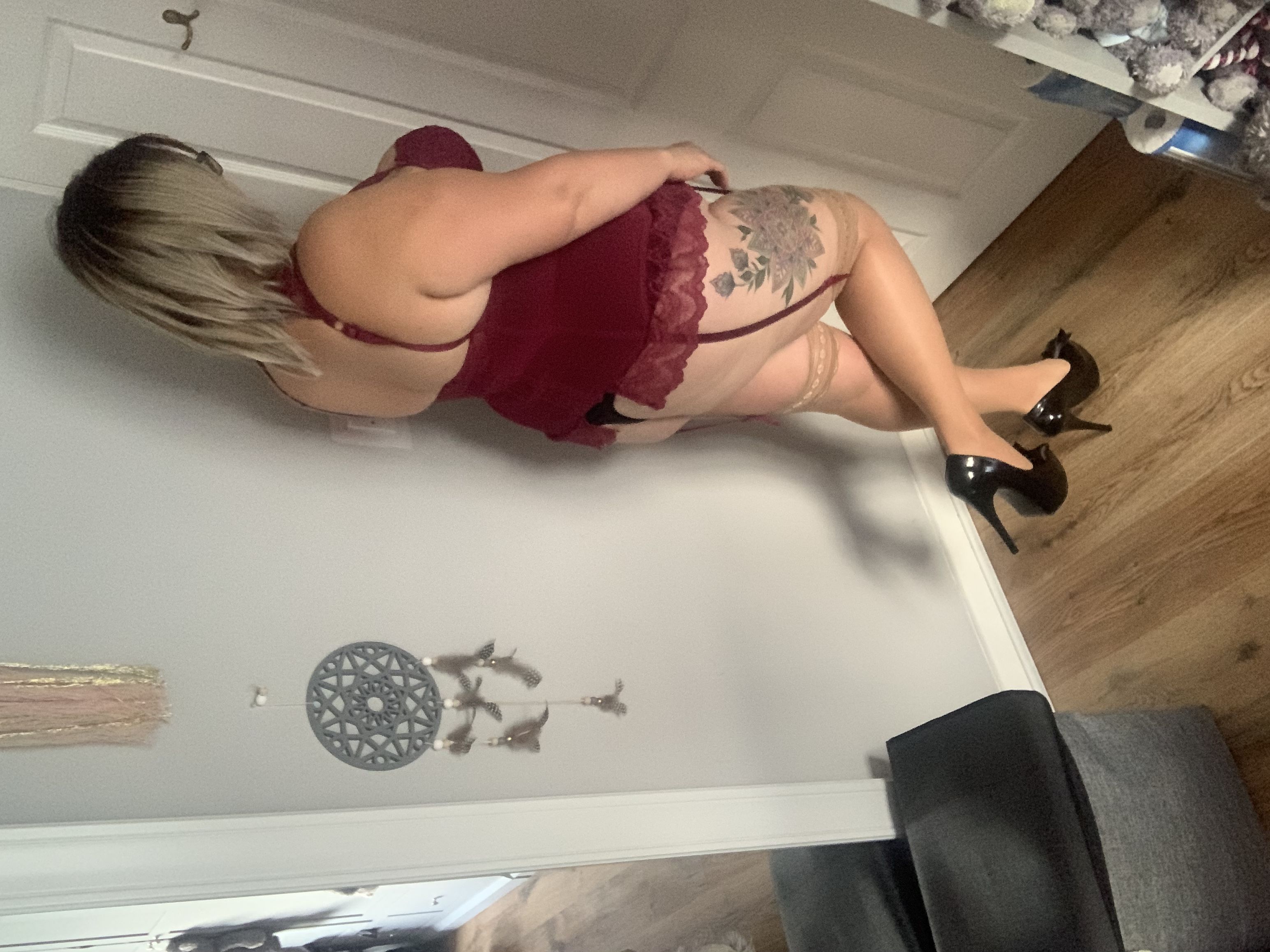 https://cdn.adultwork.com/gallery/G12/8782872.jpg