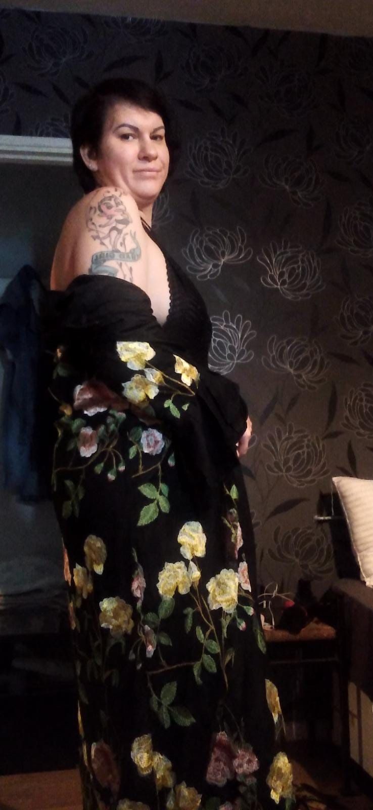 https://cdn.adultwork.com/gallery/G12/8785165.jpg