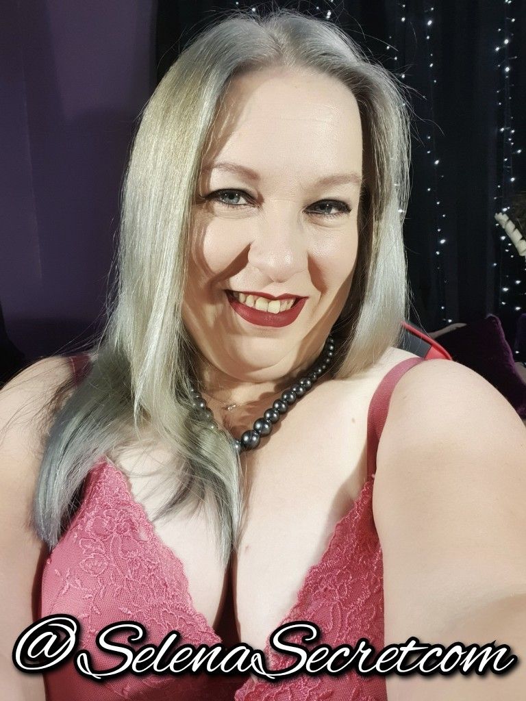 https://cdn.adultwork.com/gallery/G12/8785867.jpg