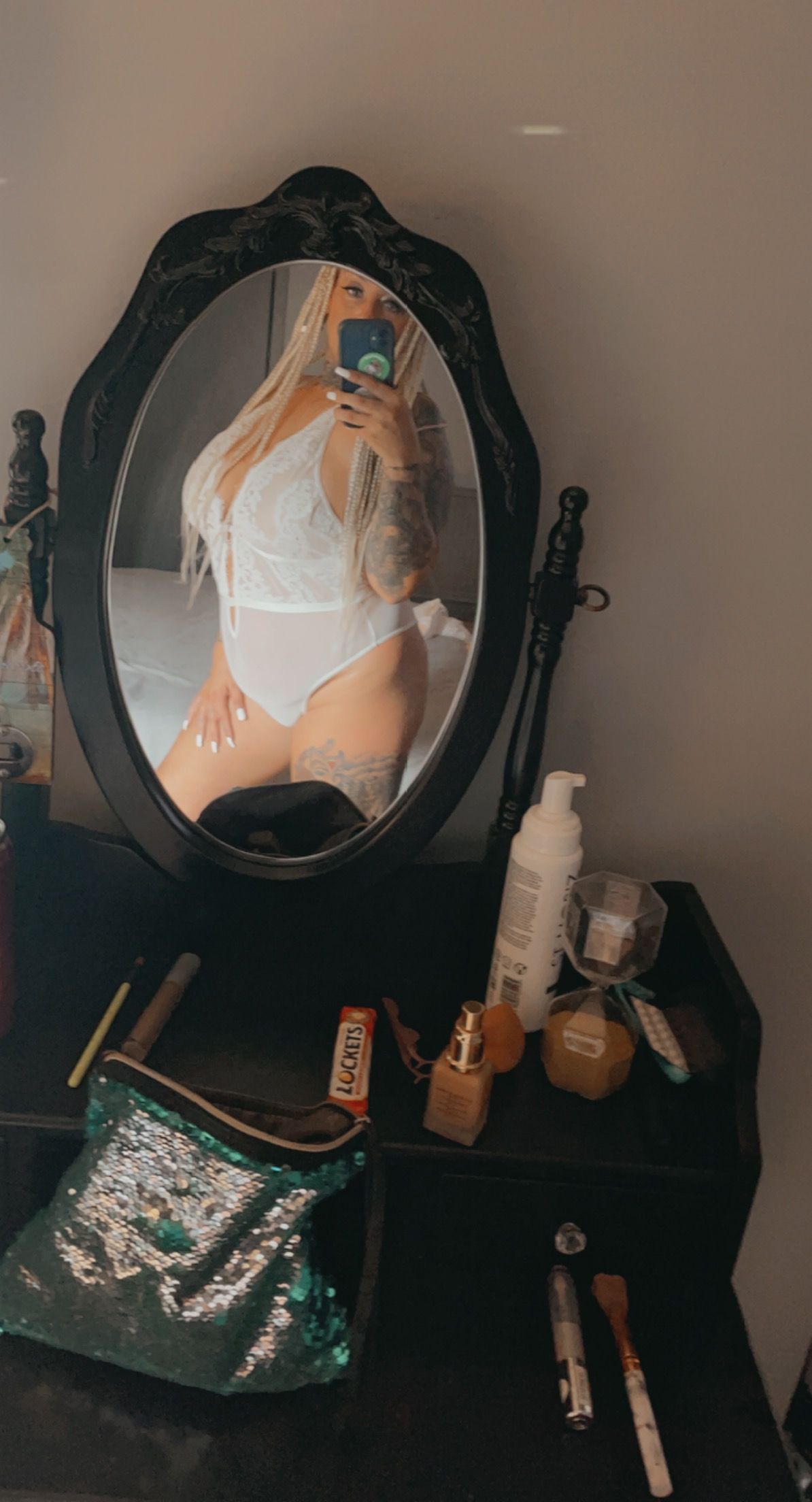 https://cdn.adultwork.com/gallery/G12/8786841.jpg