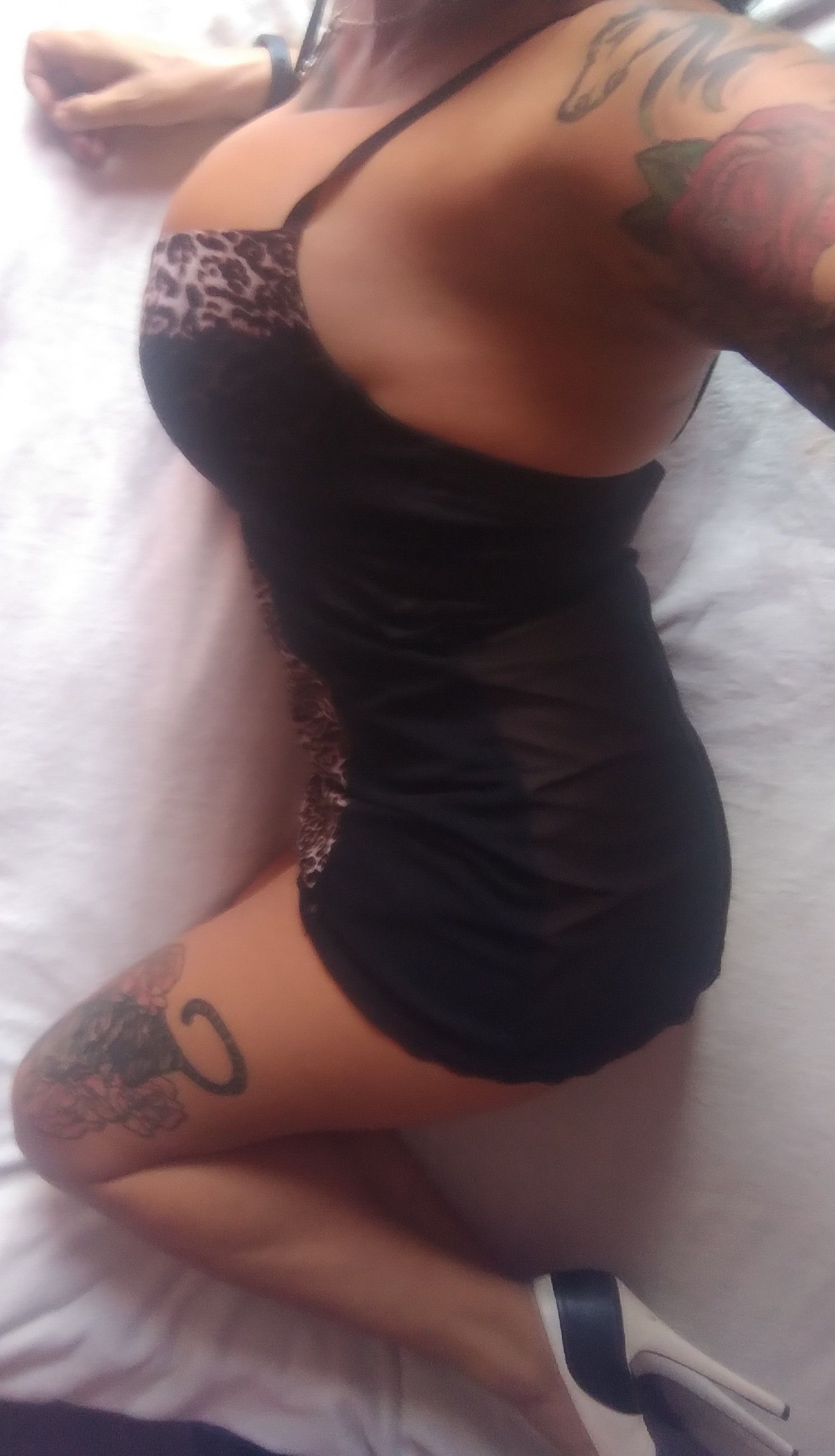 https://cdn.adultwork.com/gallery/G12/8788092.jpg