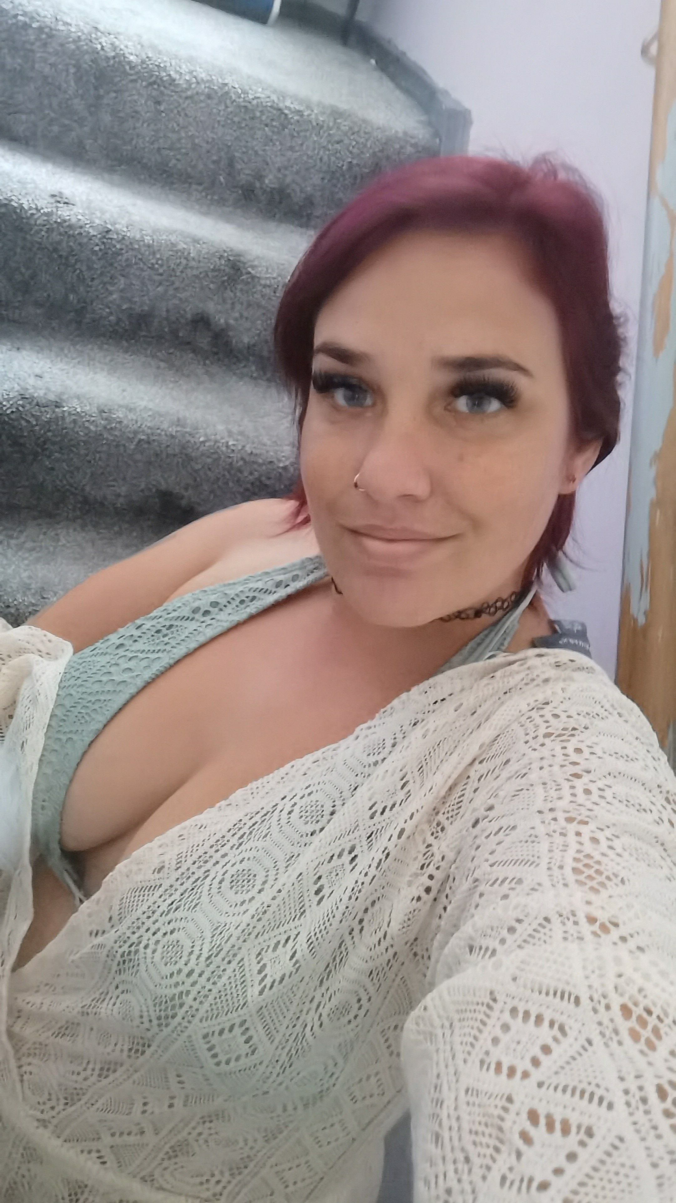 https://cdn.adultwork.com/gallery/G12/8792661.jpg