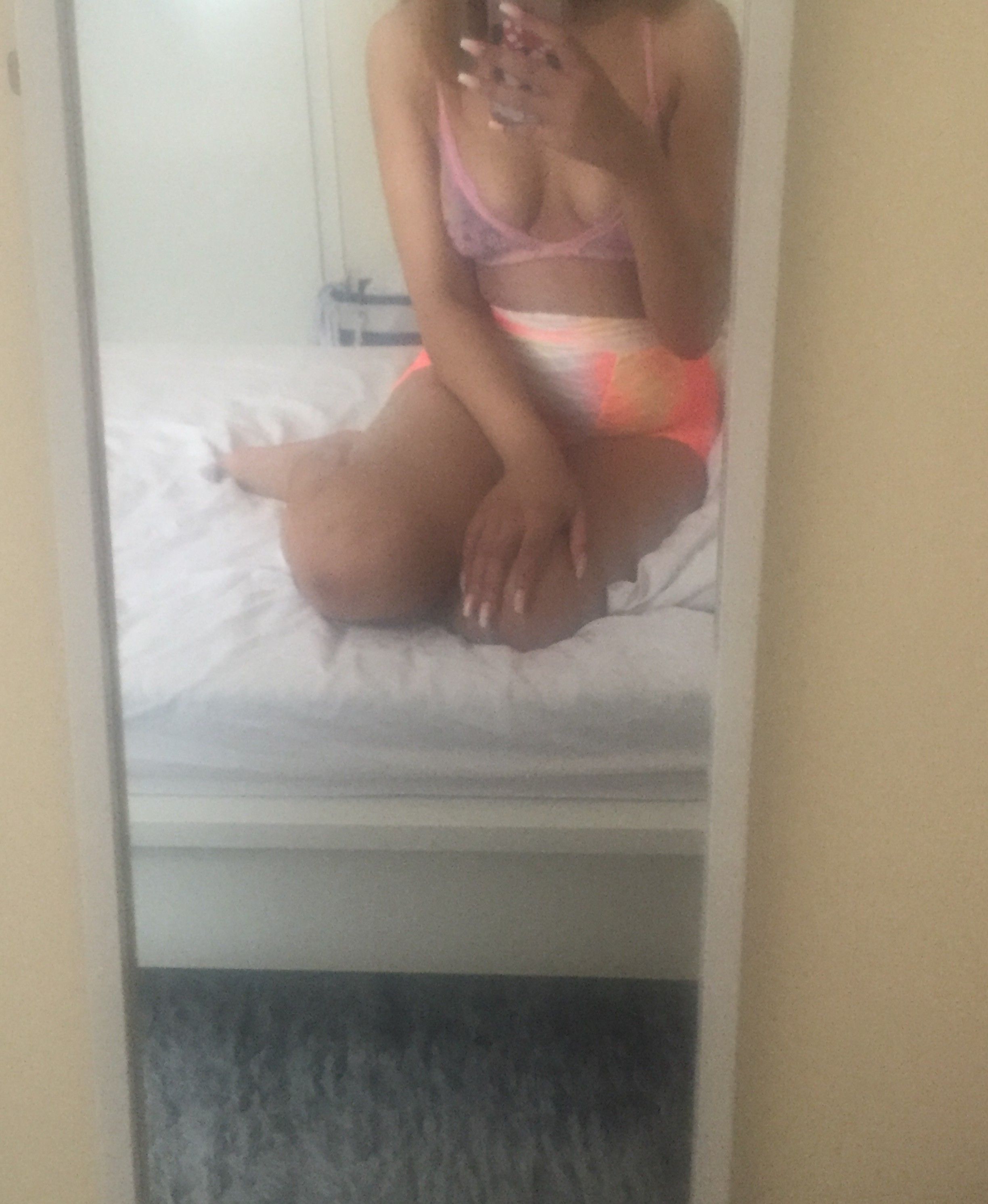 https://cdn.adultwork.com/gallery/G12/8794687.jpg