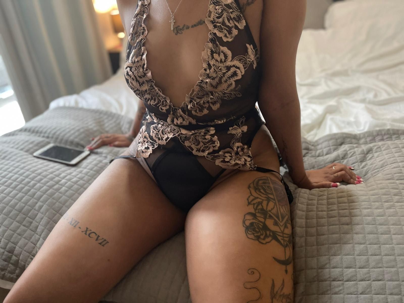 https://cdn.adultwork.com/gallery/G12/8795553.jpg