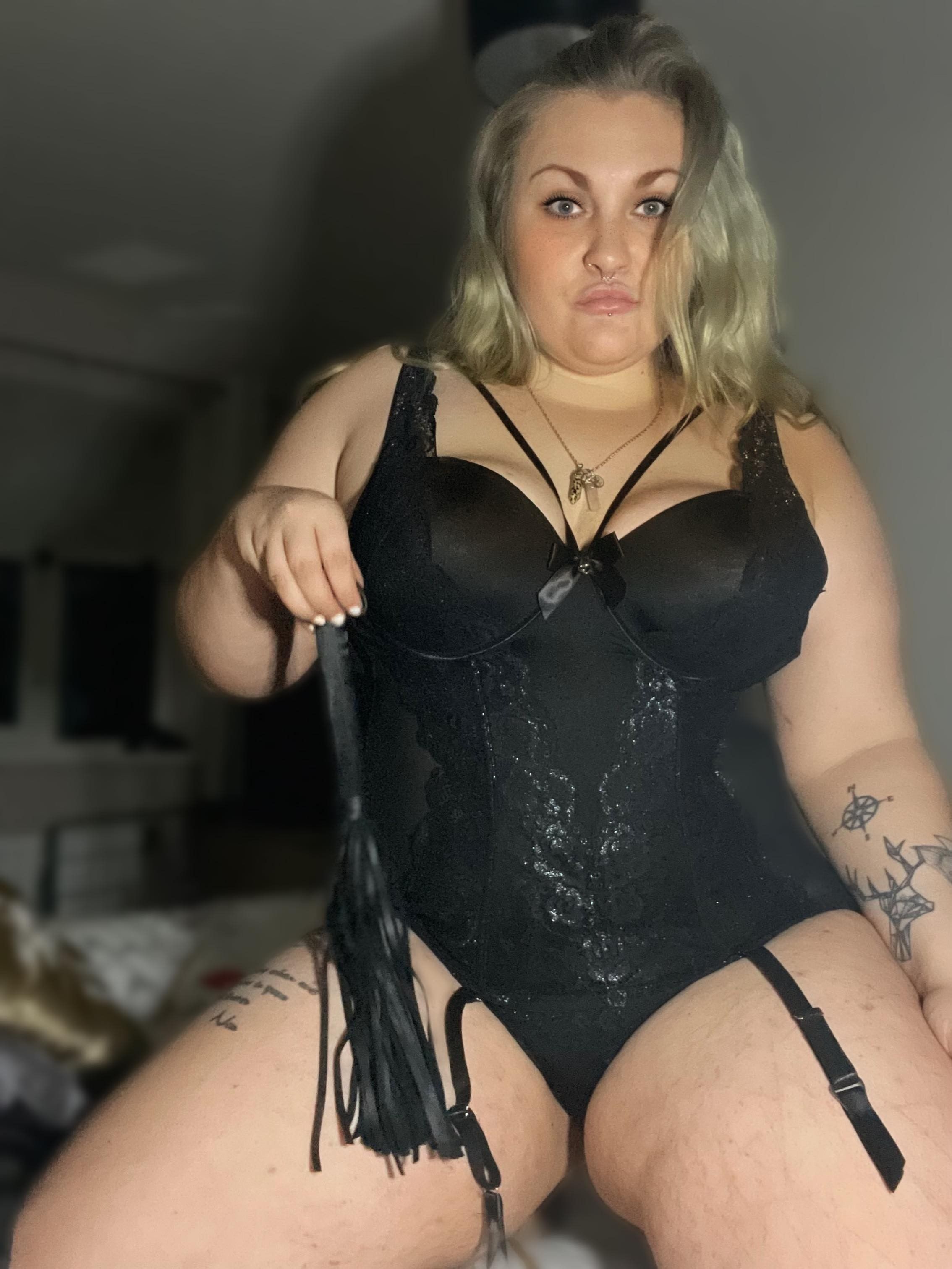 https://cdn.adultwork.com/gallery/G12/8799287.jpg