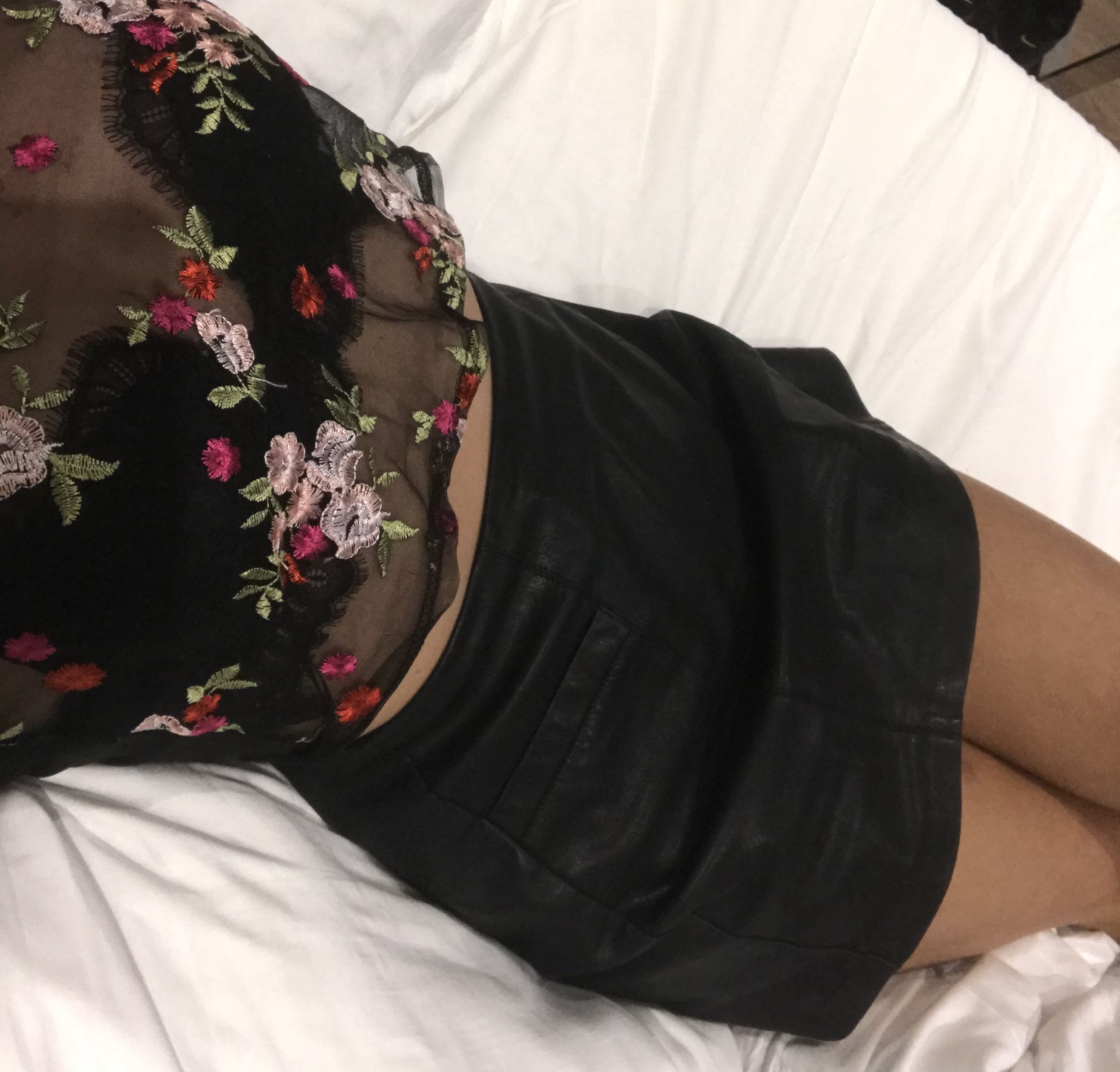 https://cdn.adultwork.com/gallery/G12/8799906.jpg