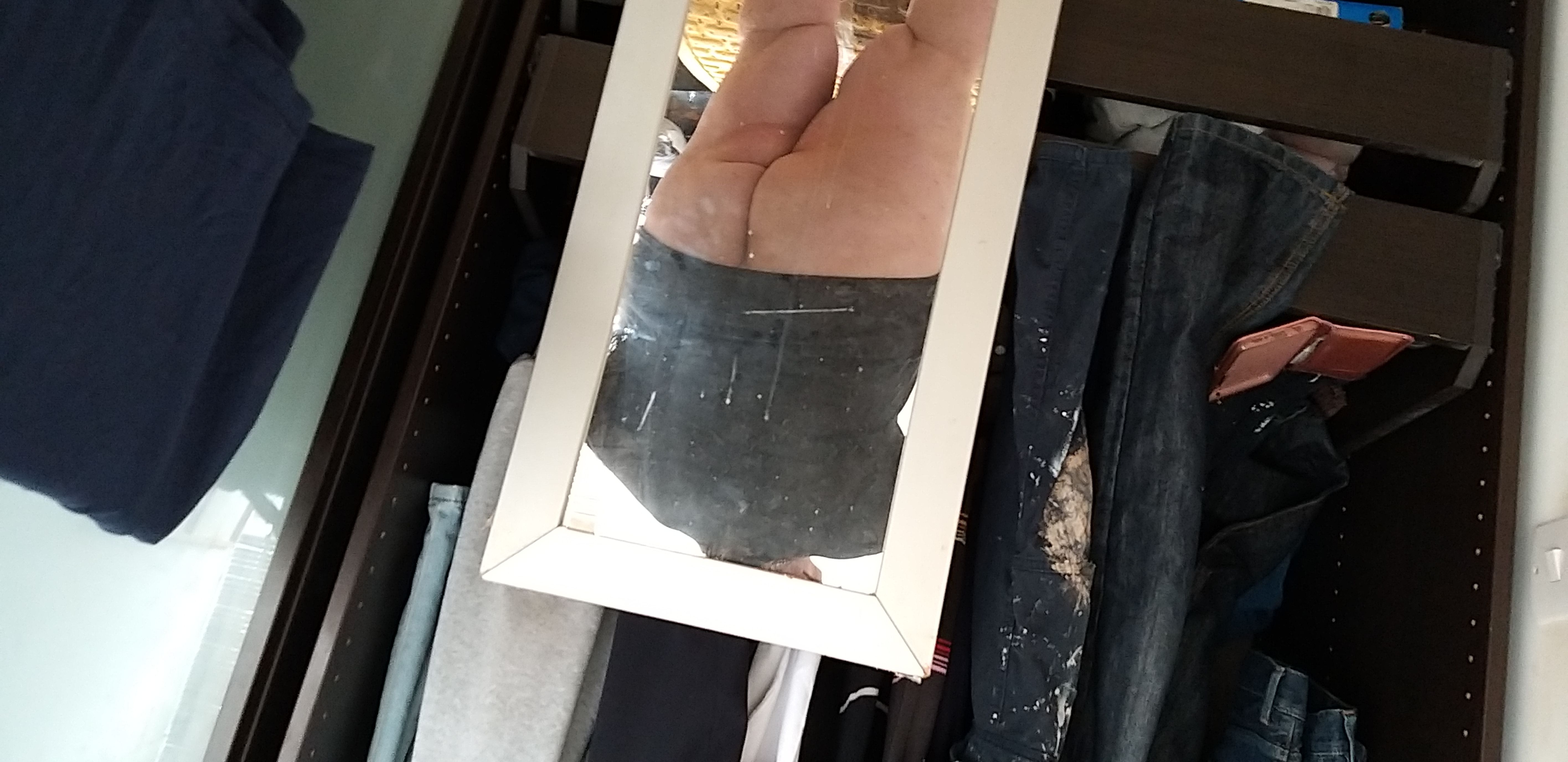 https://cdn.adultwork.com/gallery/G12/8802204.jpg