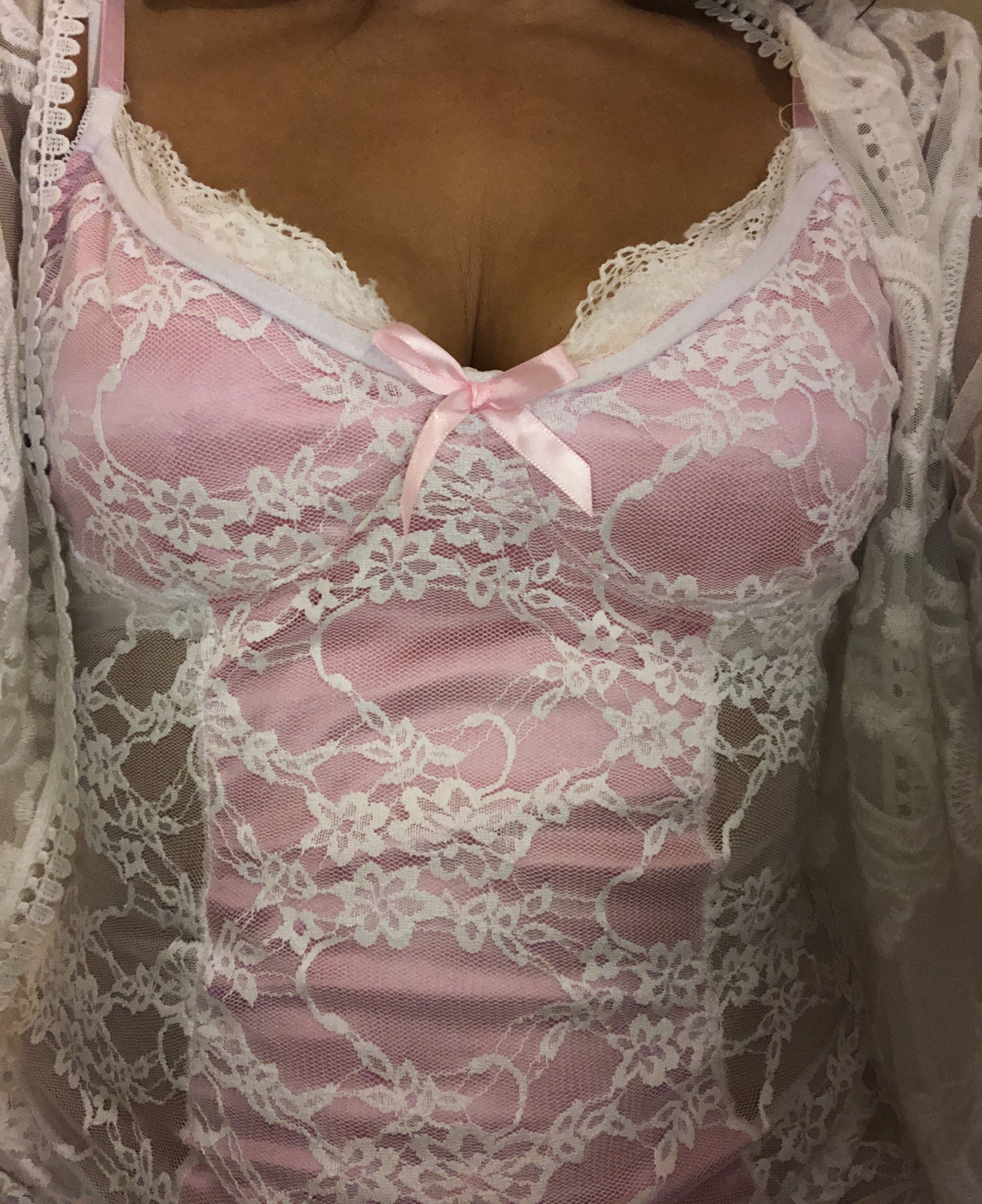 https://cdn.adultwork.com/gallery/G12/8802357.jpg