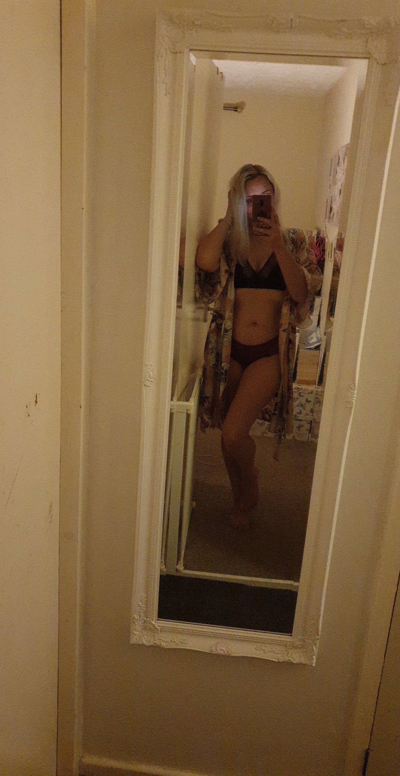 https://cdn.adultwork.com/gallery/G12/8802739.jpg