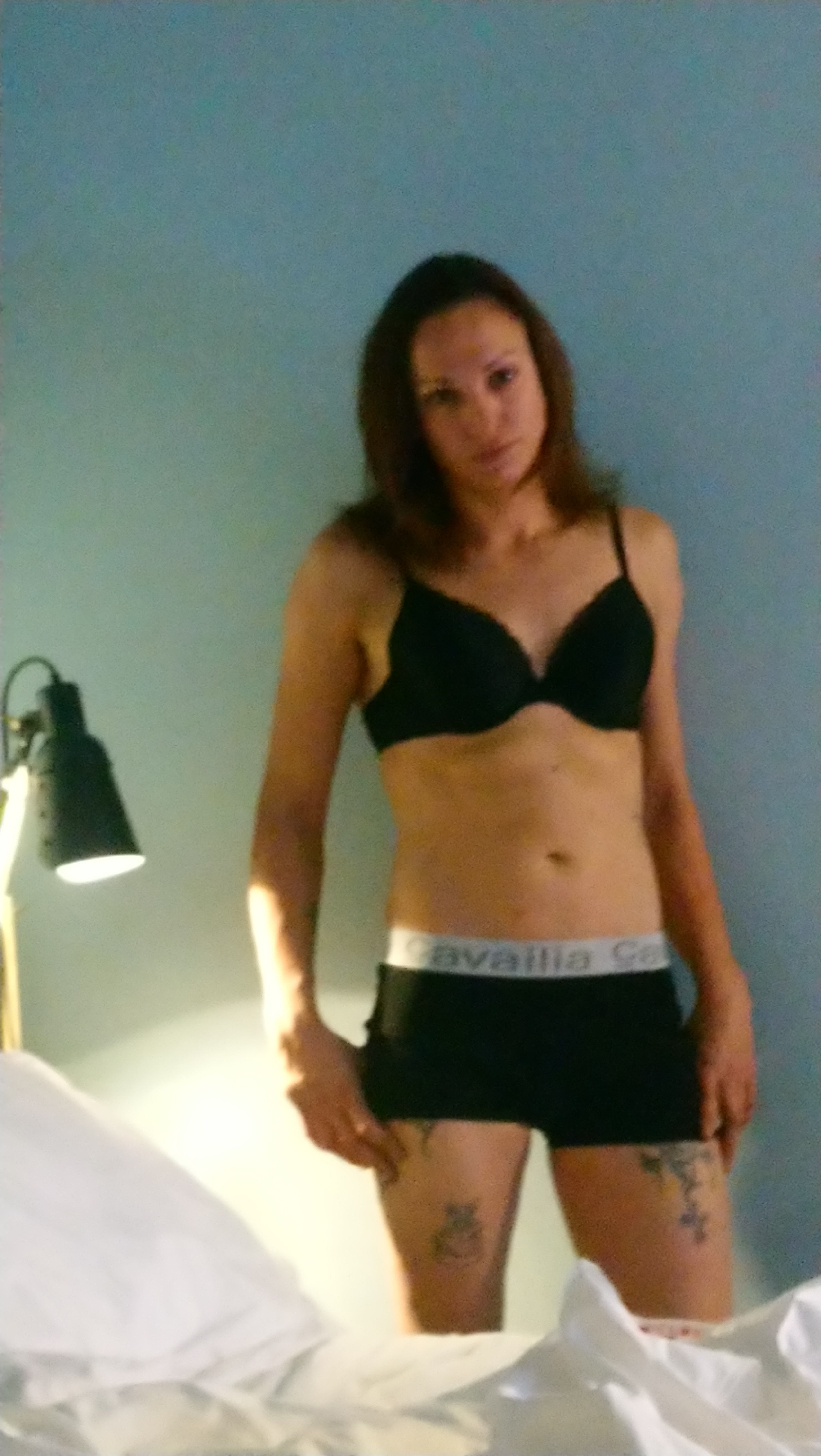 https://cdn.adultwork.com/gallery/G12/8807273.jpg